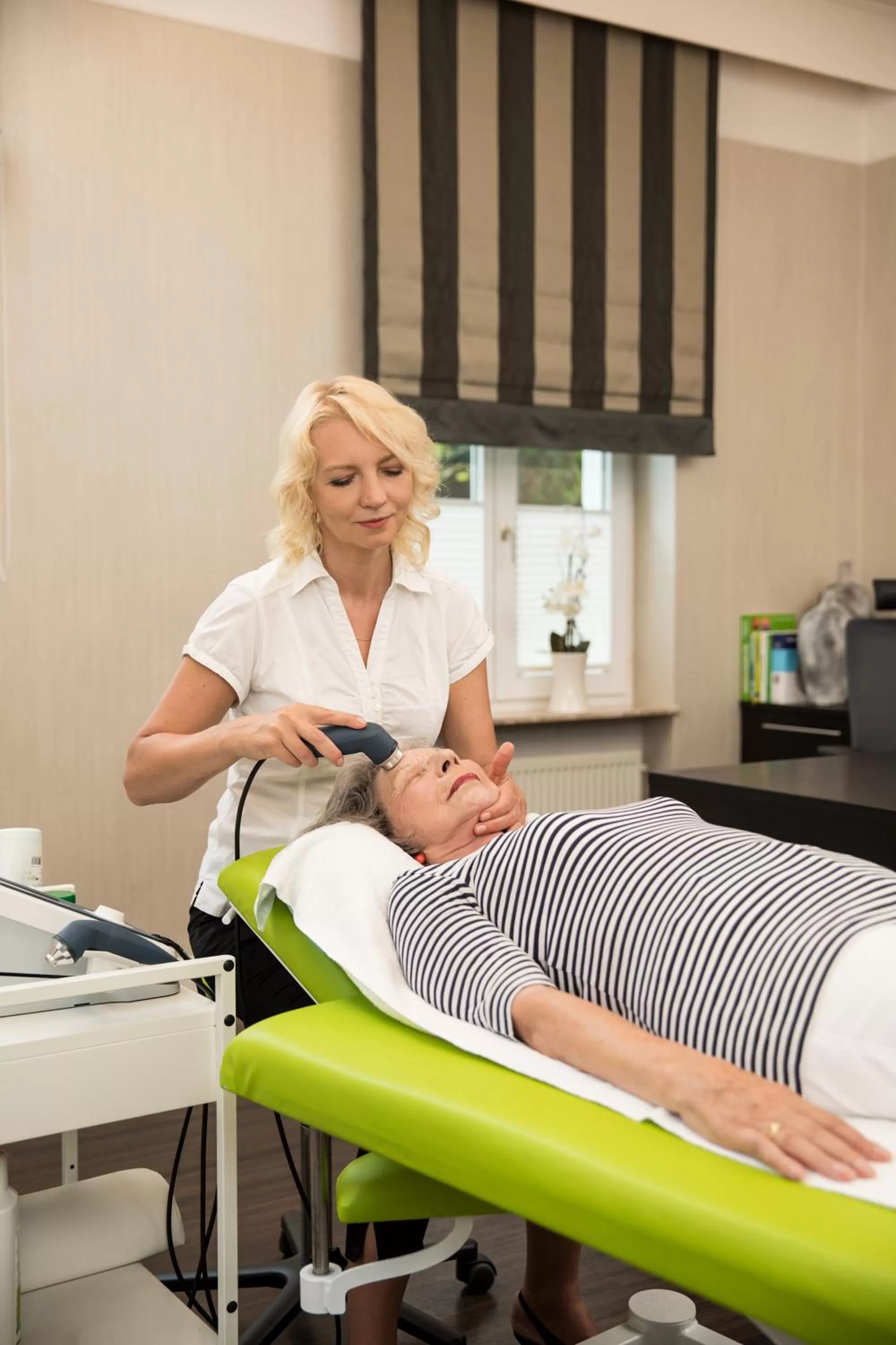 People in Gesundheitszentrum Helenenquelle