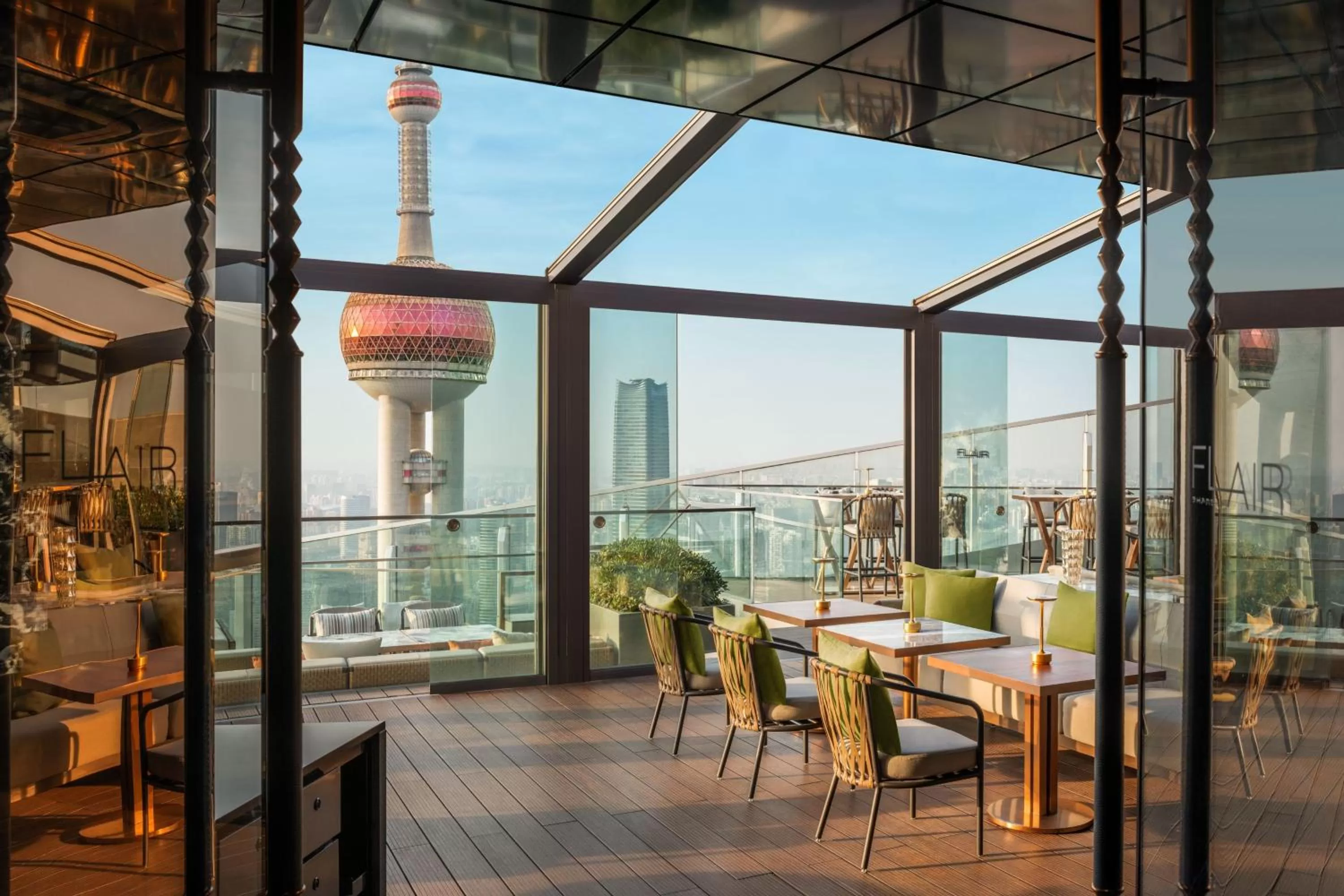 Restaurant/places to eat in The Ritz-Carlton Shanghai, Pudong