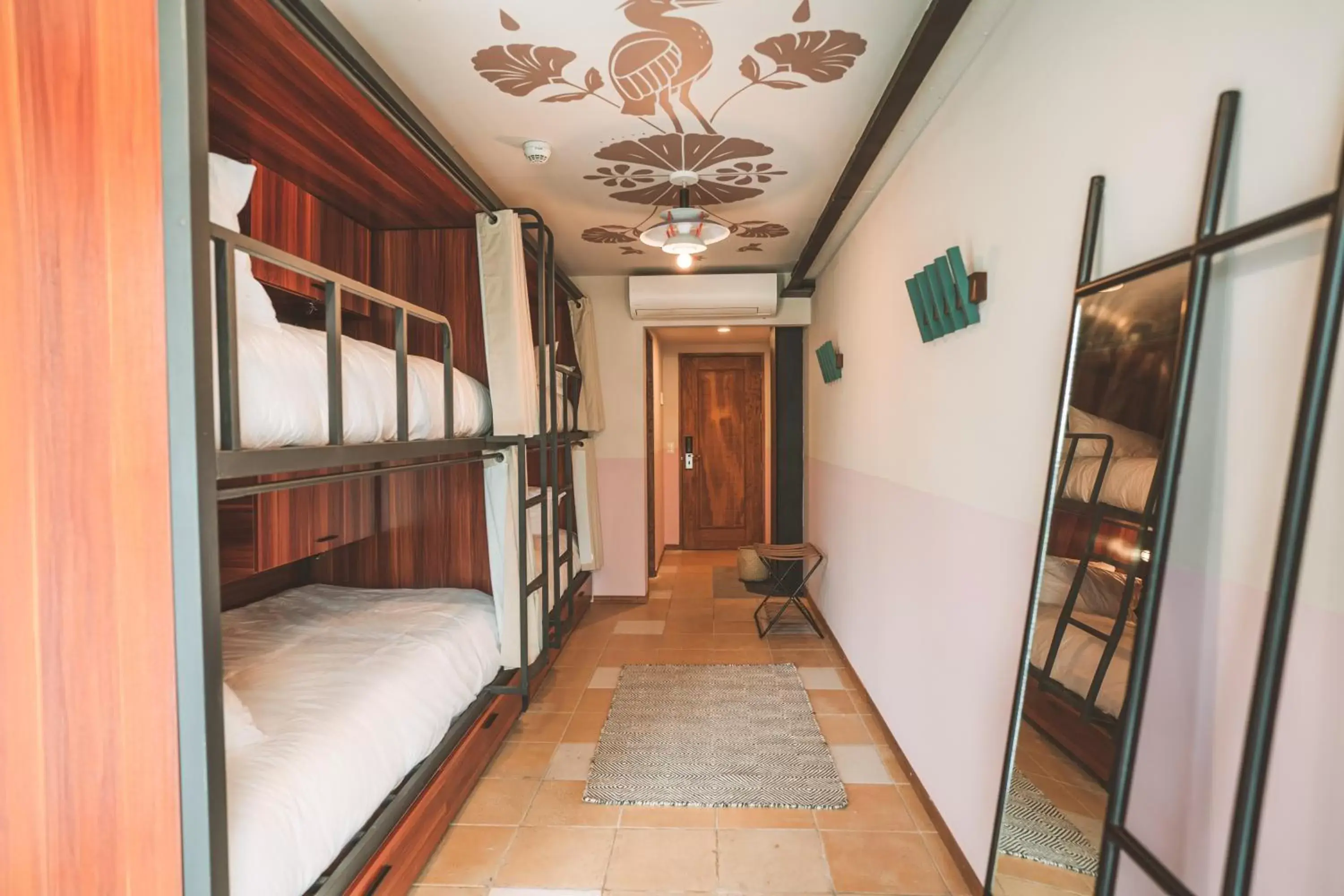 Bed in 4-Bed Mixed Dormitory Room in Selina Guadalajara Bed in 4-Bed Mixed Dormitory Room in Selina Guadalajara