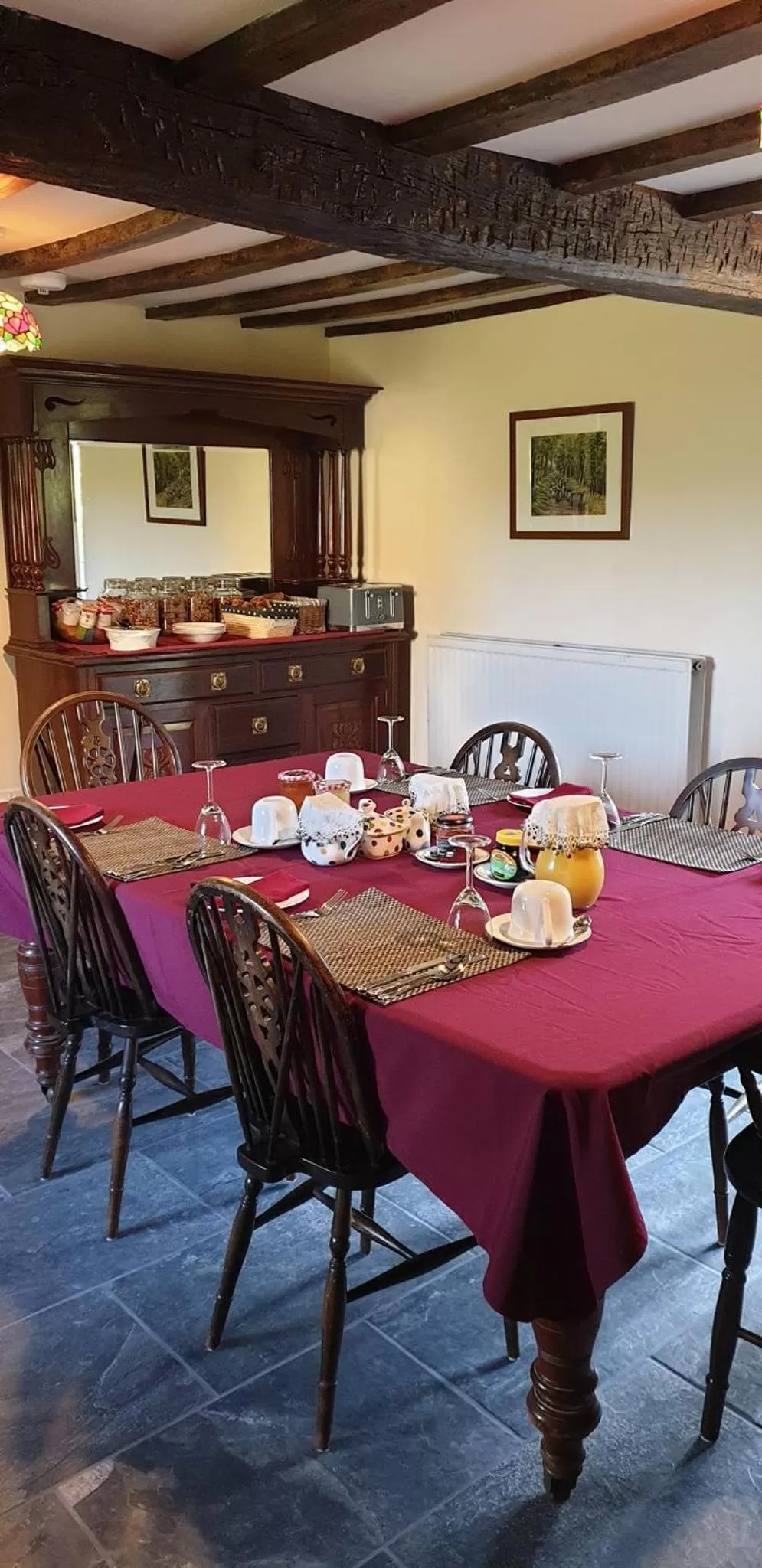 Property building in Middle Woodbatch B&B