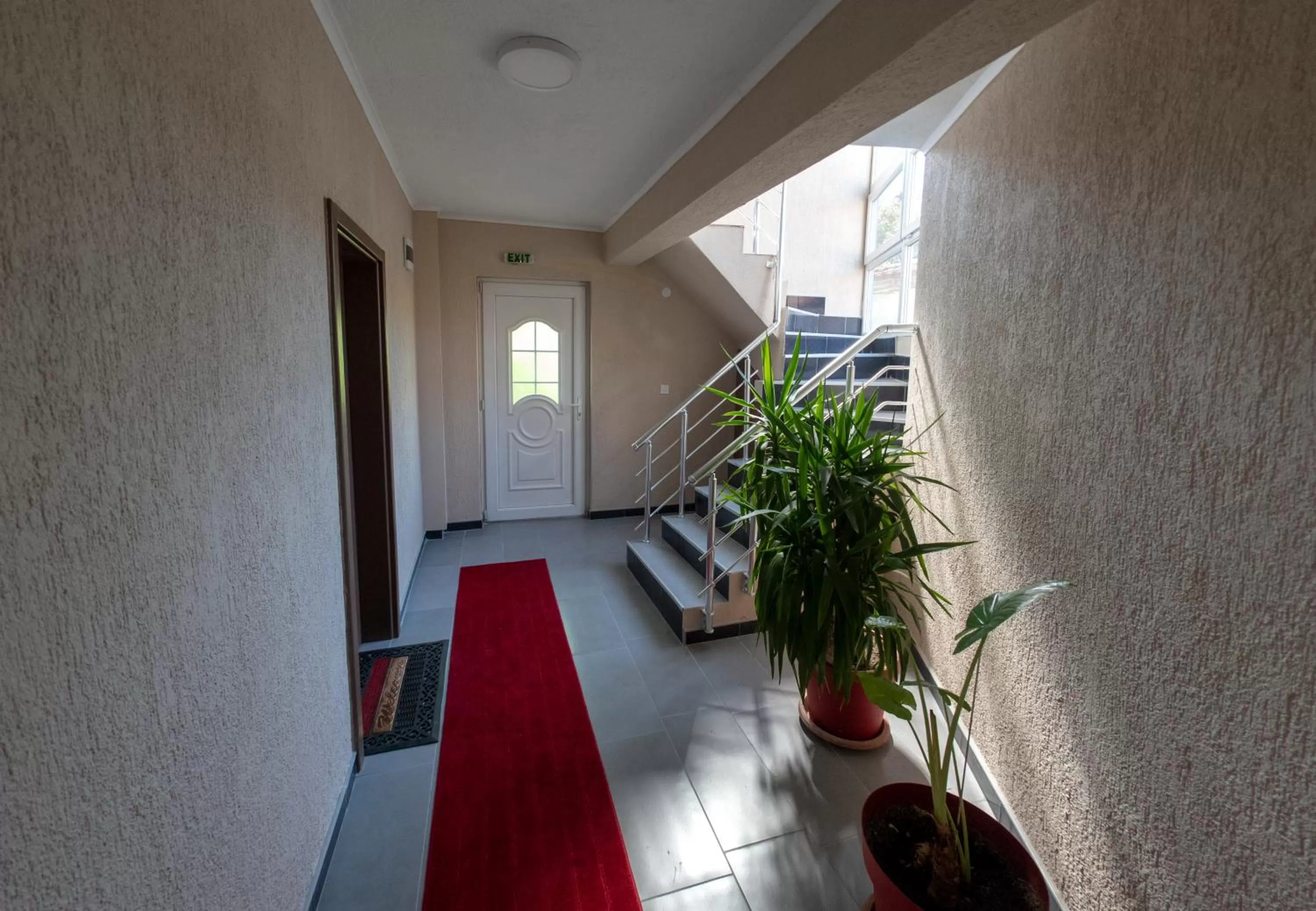 DIONIS Rooms & Apartments