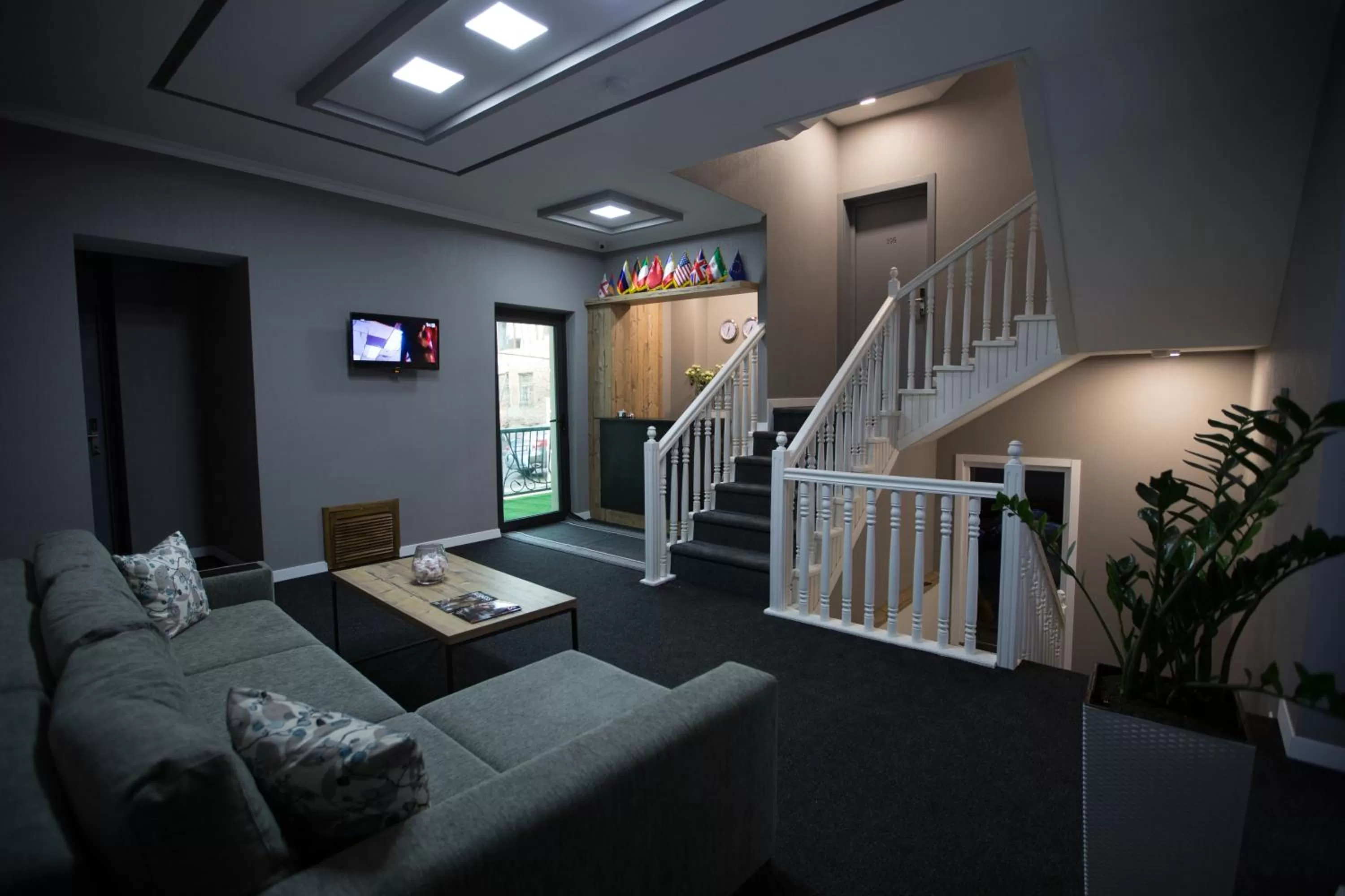 TV and multimedia in Old Side Corner