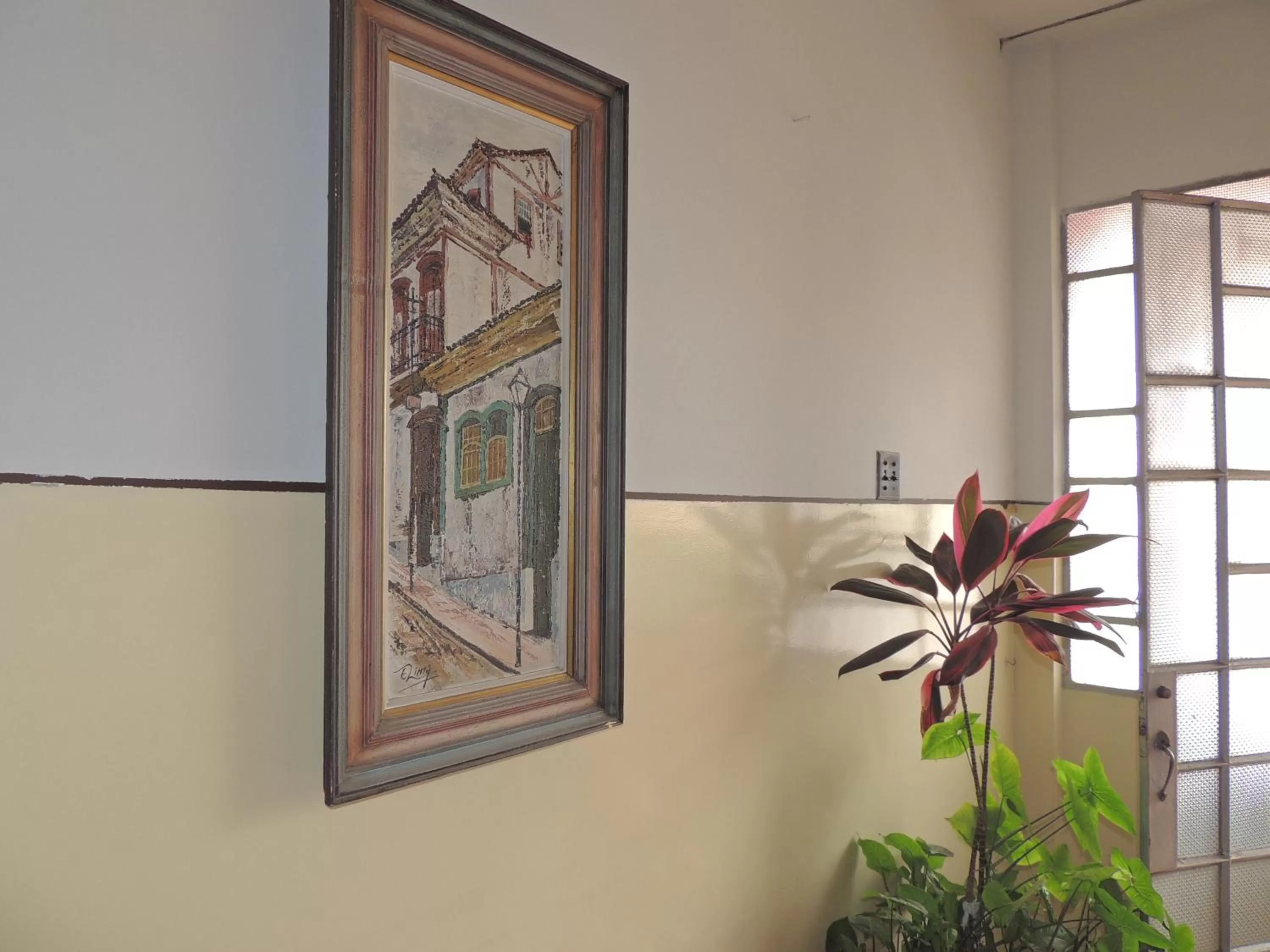 Property building in Hotel Esplanada Belo Horizonte - Proximo a Estacao de Trem