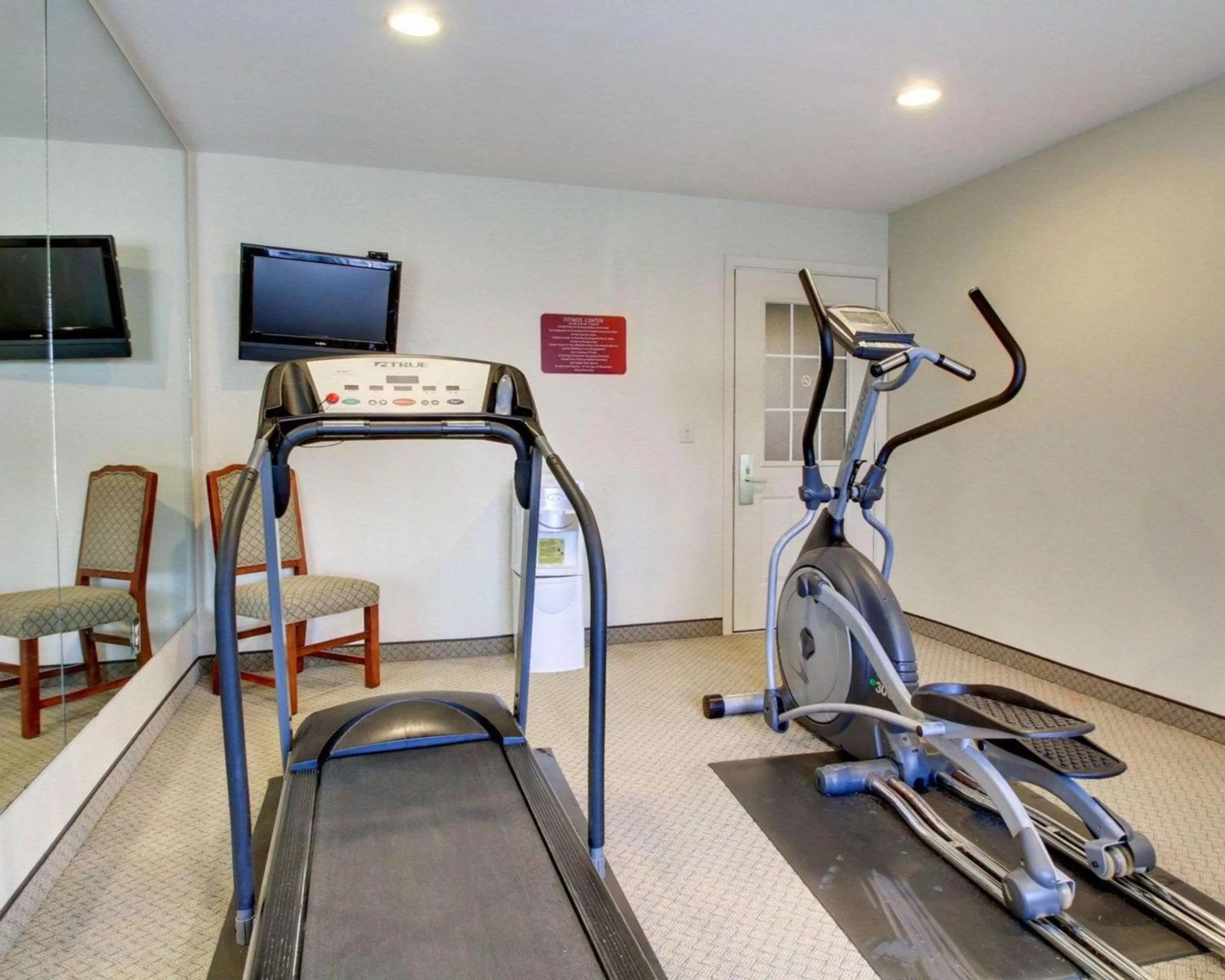 Fitness centre/facilities in Econo Lodge Inn & Suites Flowood - Jackson Northwest
