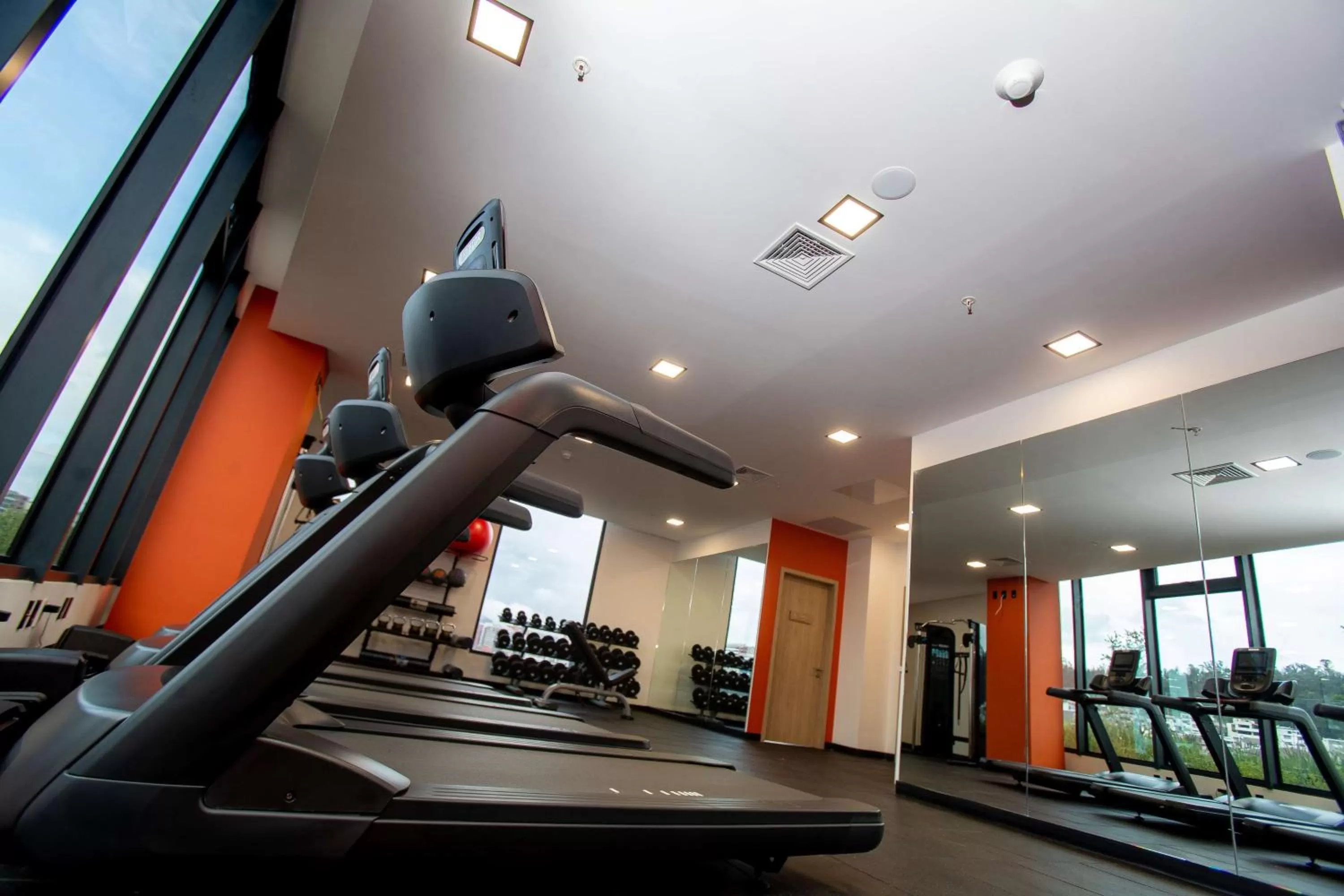 Fitness centre/facilities in Hampton By Hilton Quito La Carolina Park