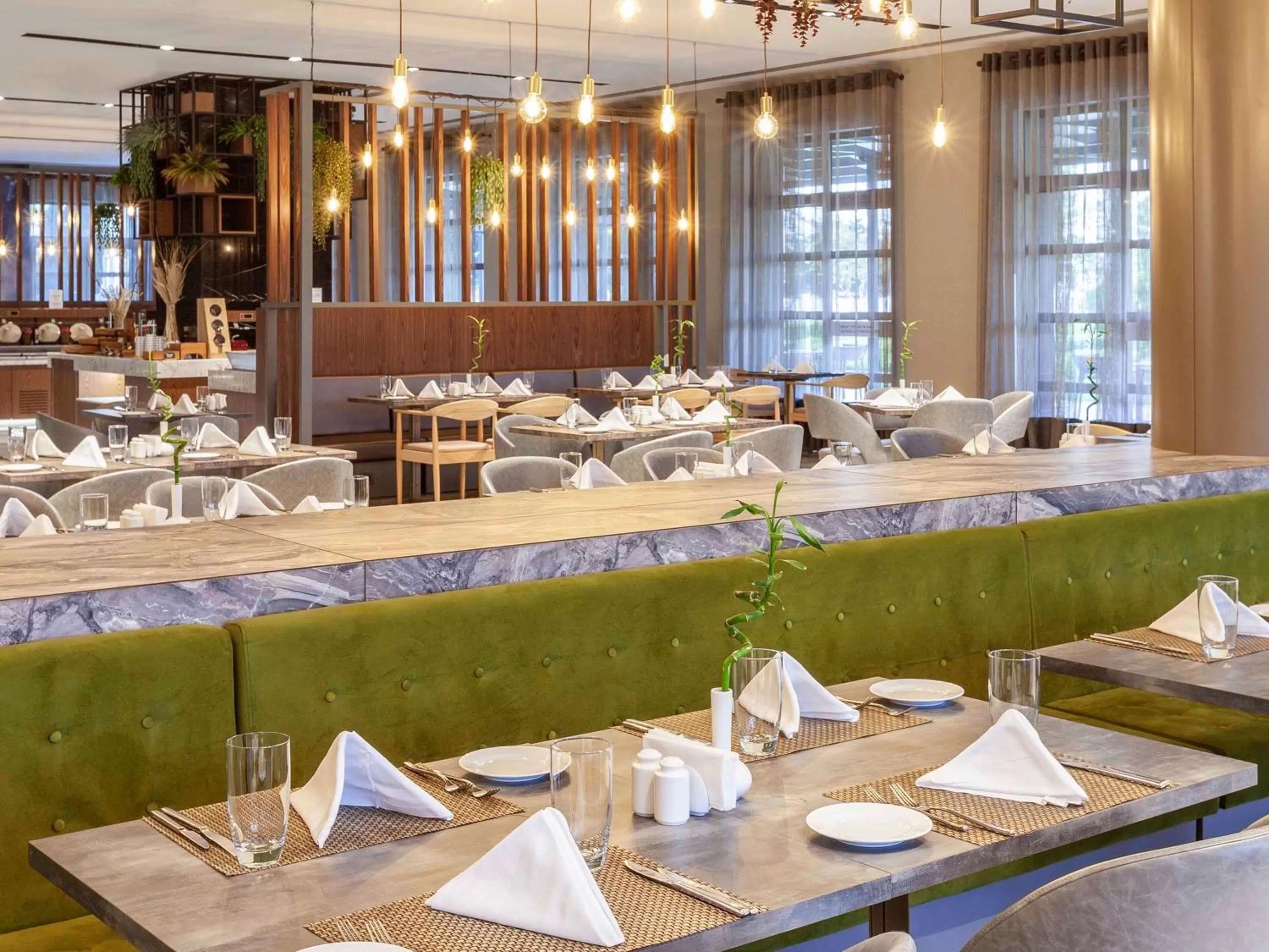 Restaurant/places to eat in Novotel Trabzon