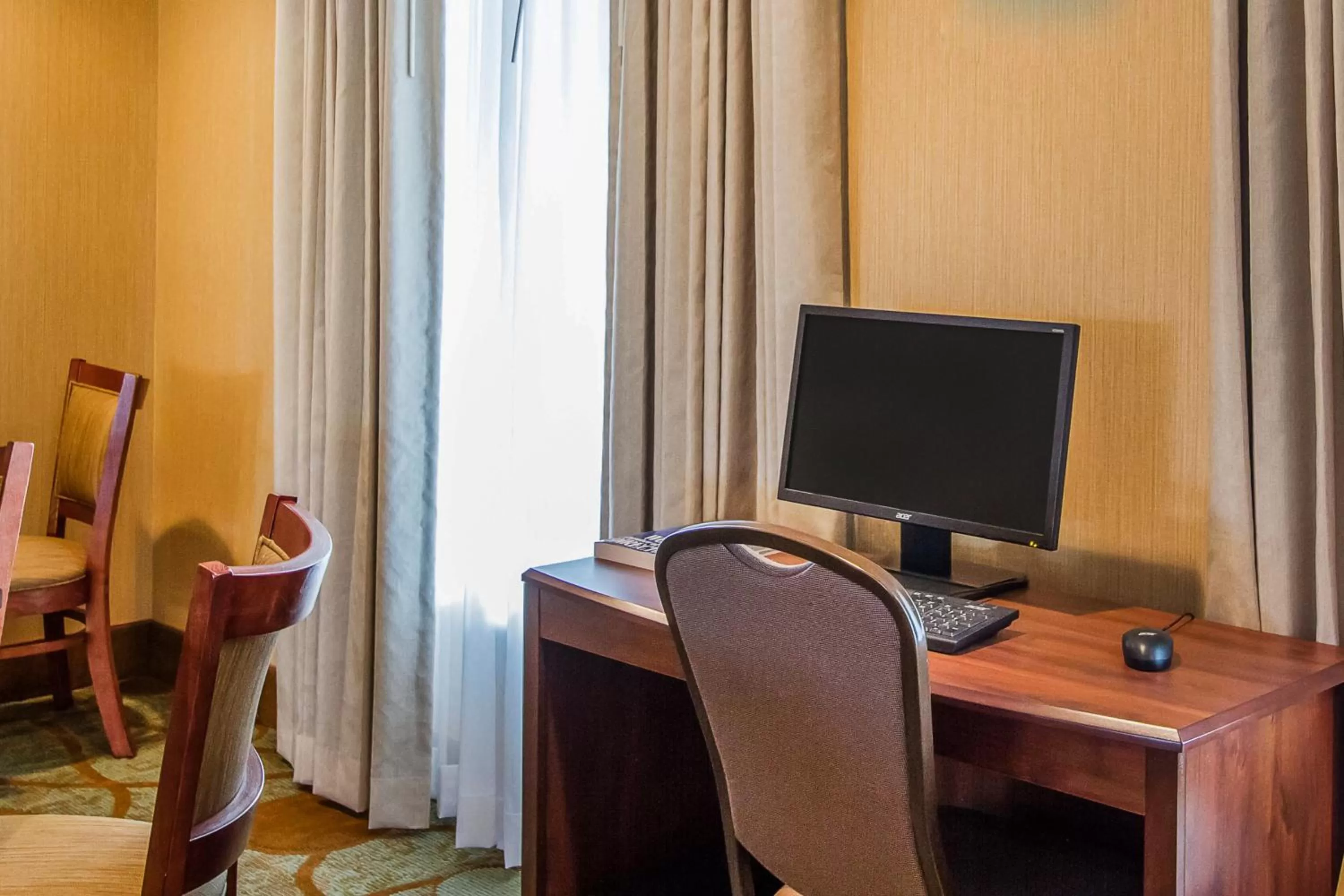 Business facilities in MainStay Suites Grand Island