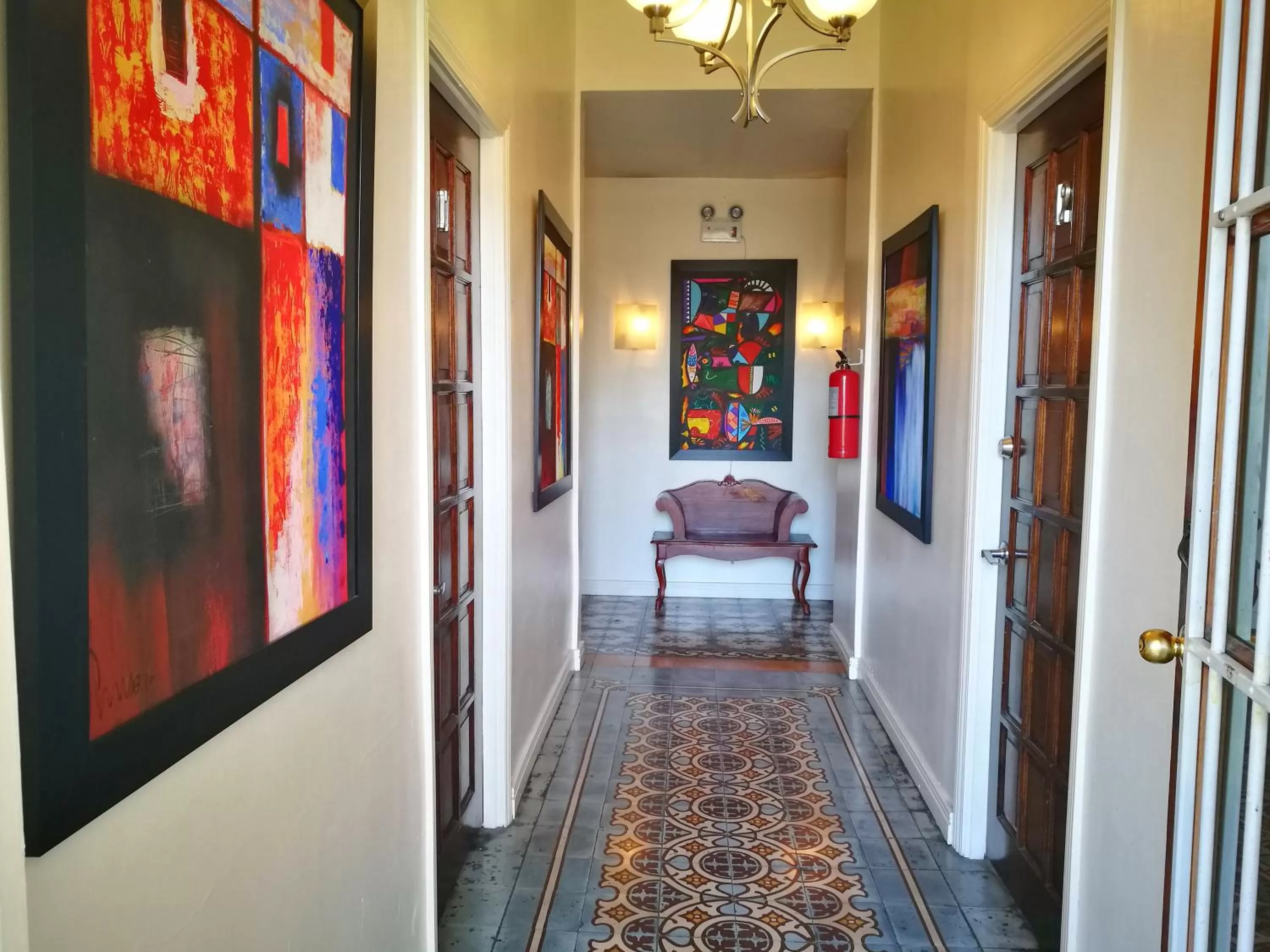 Decorative detail in Hotel Casa 69