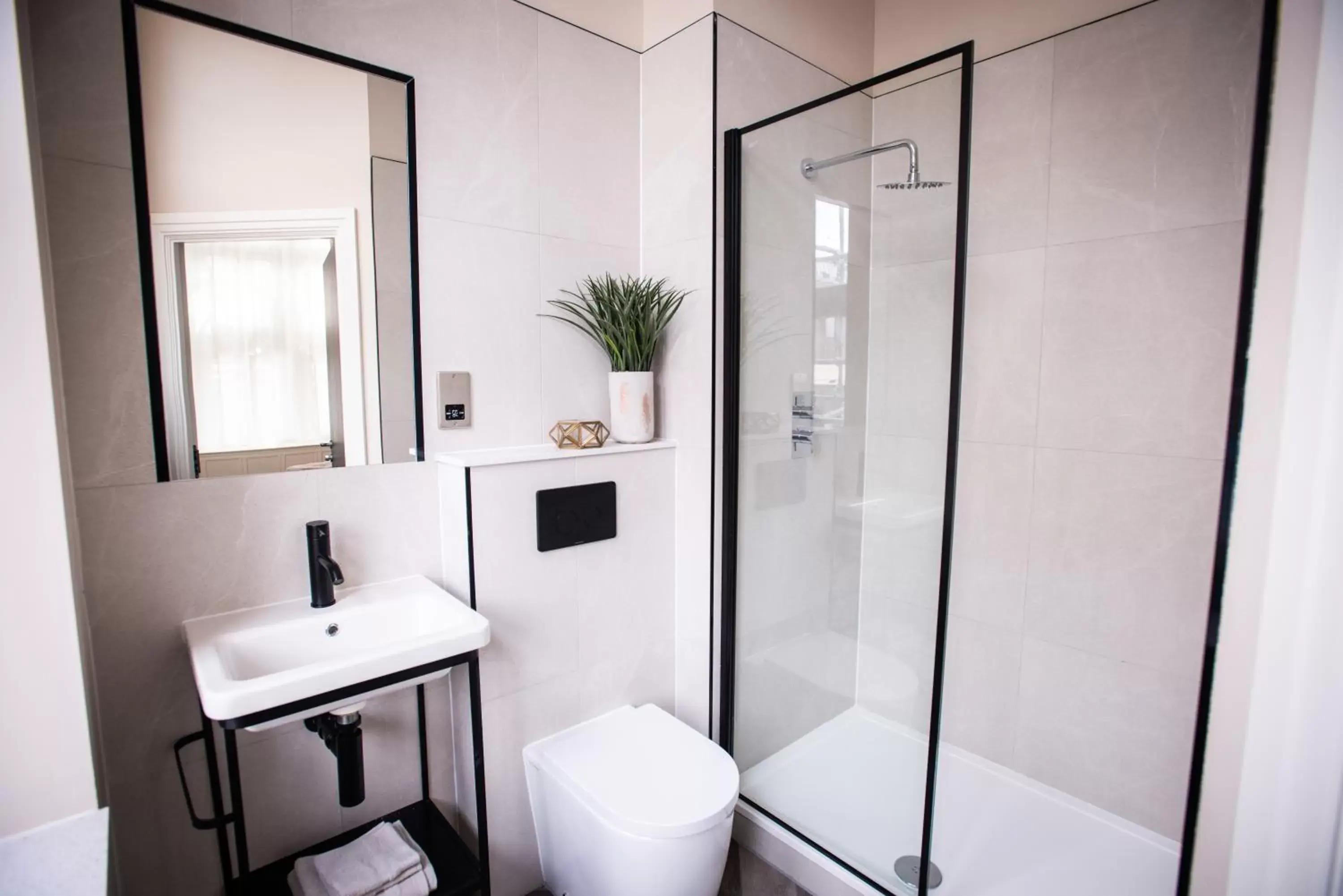 Apartment with Terrace in The Gresham Aparthotel Apartment with Terrace in The Gresham Aparthotel