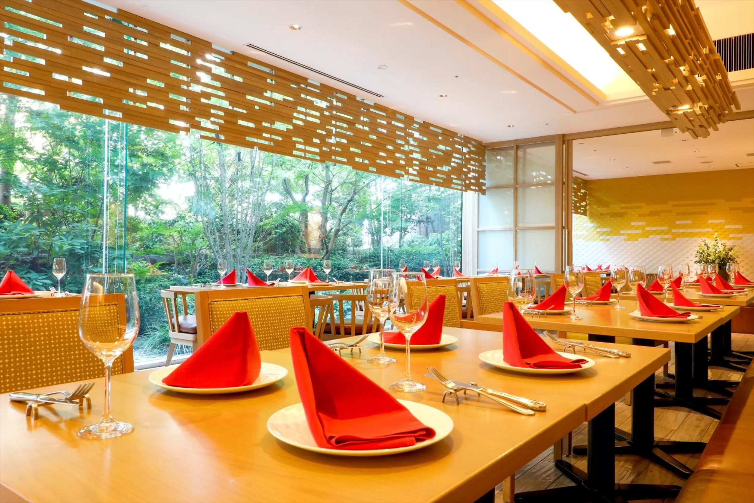 Restaurant/places to eat in Hotel Nikko Himeji