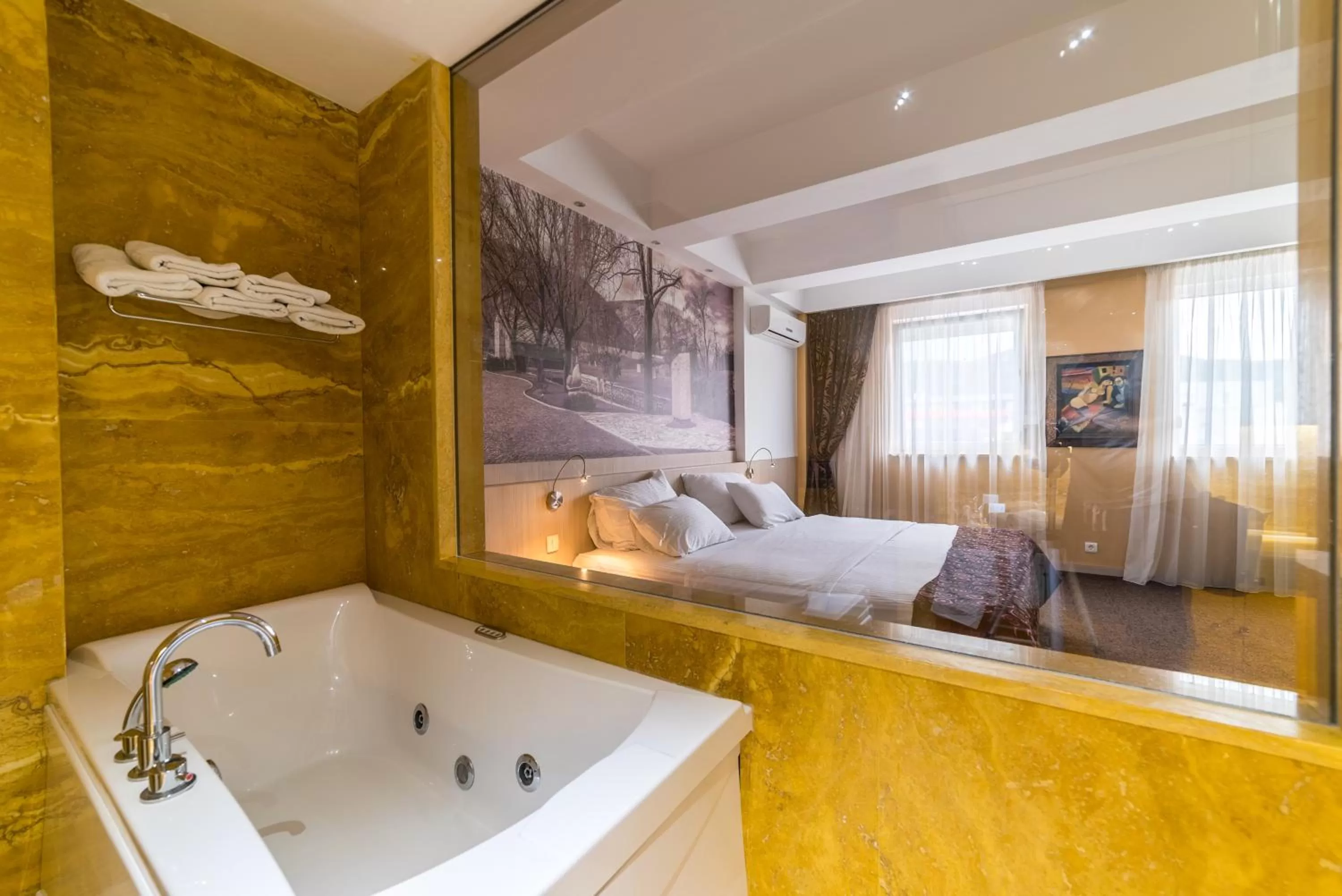 Bed in City Hotel Mostar