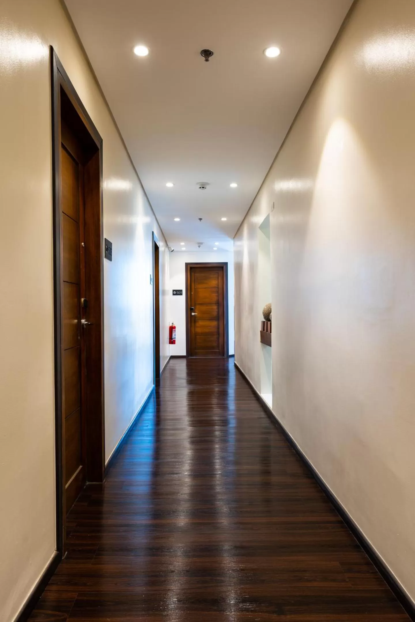 Area and facilities in MySpace Hotel Comembo Taguig