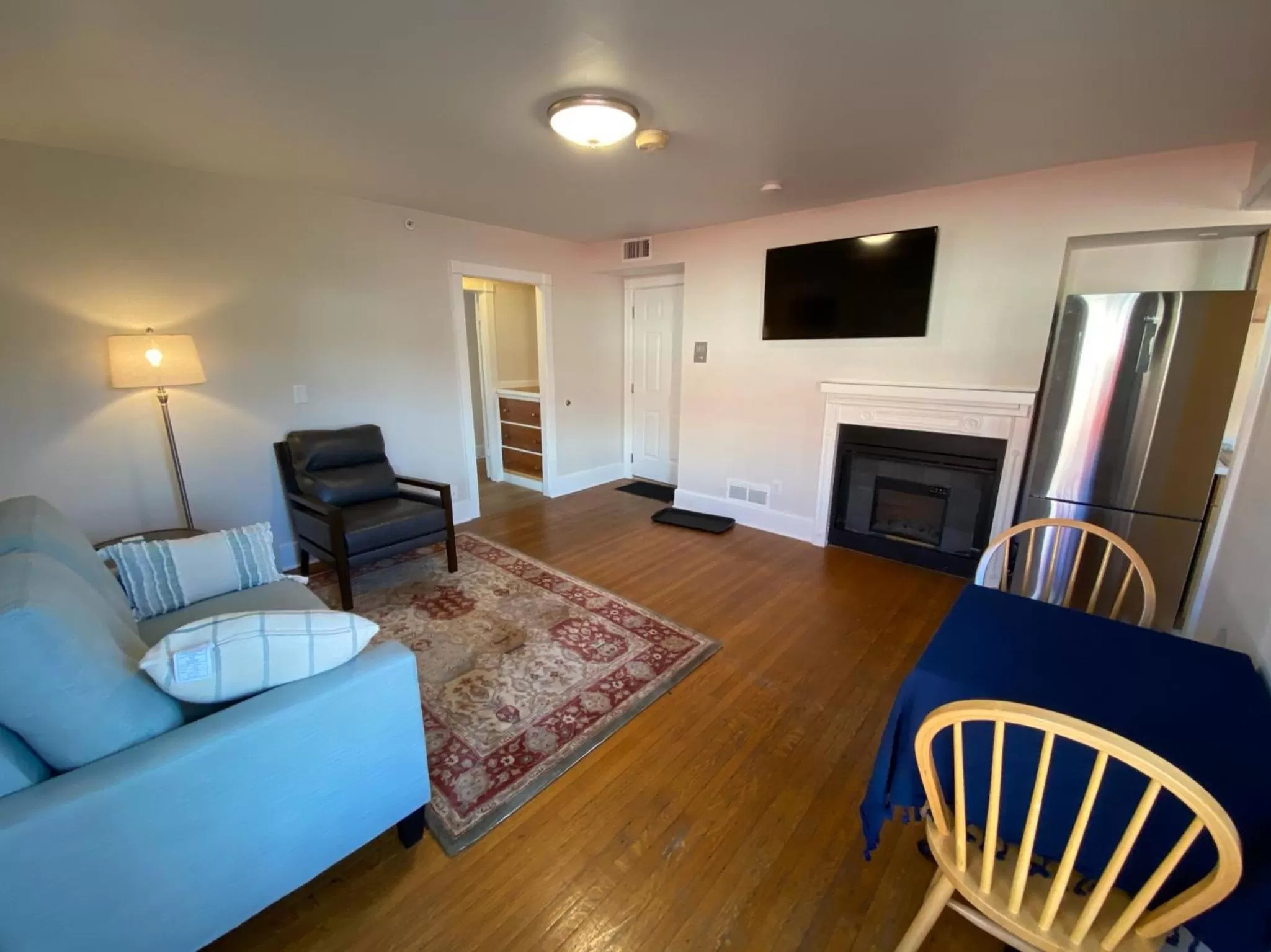 Living room, Seating Area in Goldsmith's River Front Inn