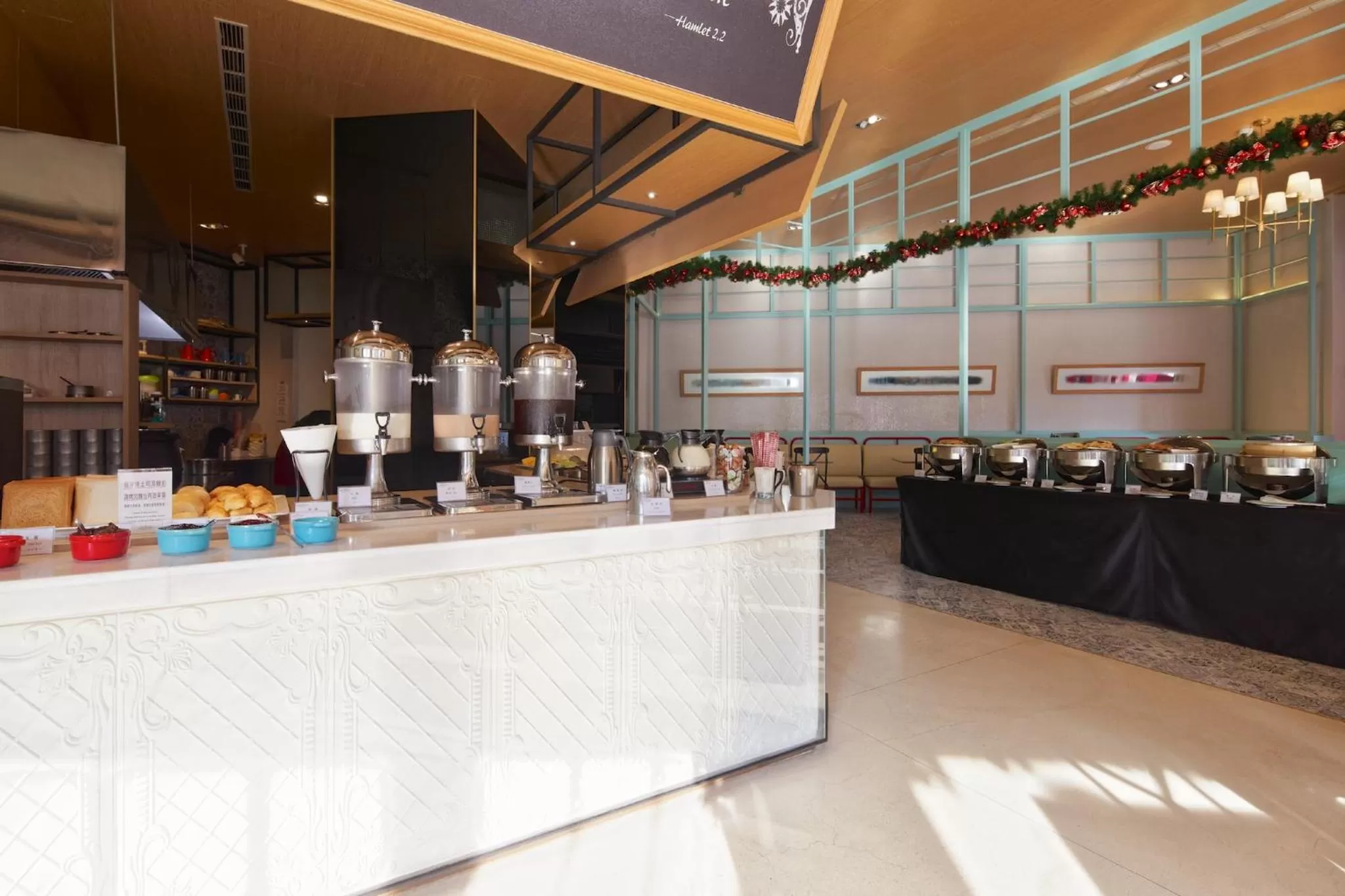 Restaurant/places to eat in Hotel 7 Taichung