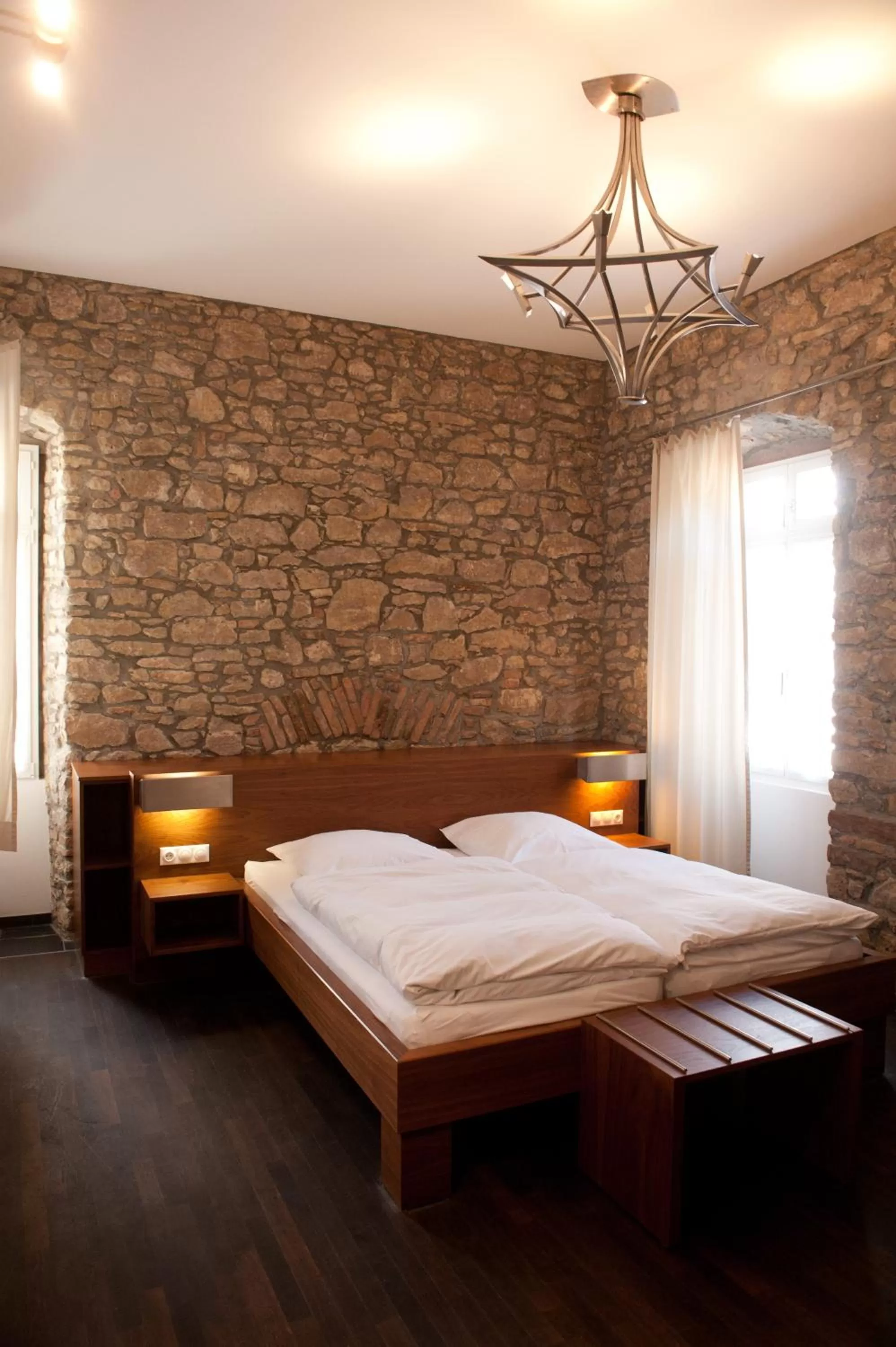 Photo of the whole room, Bed in Wein Hotel Koegler