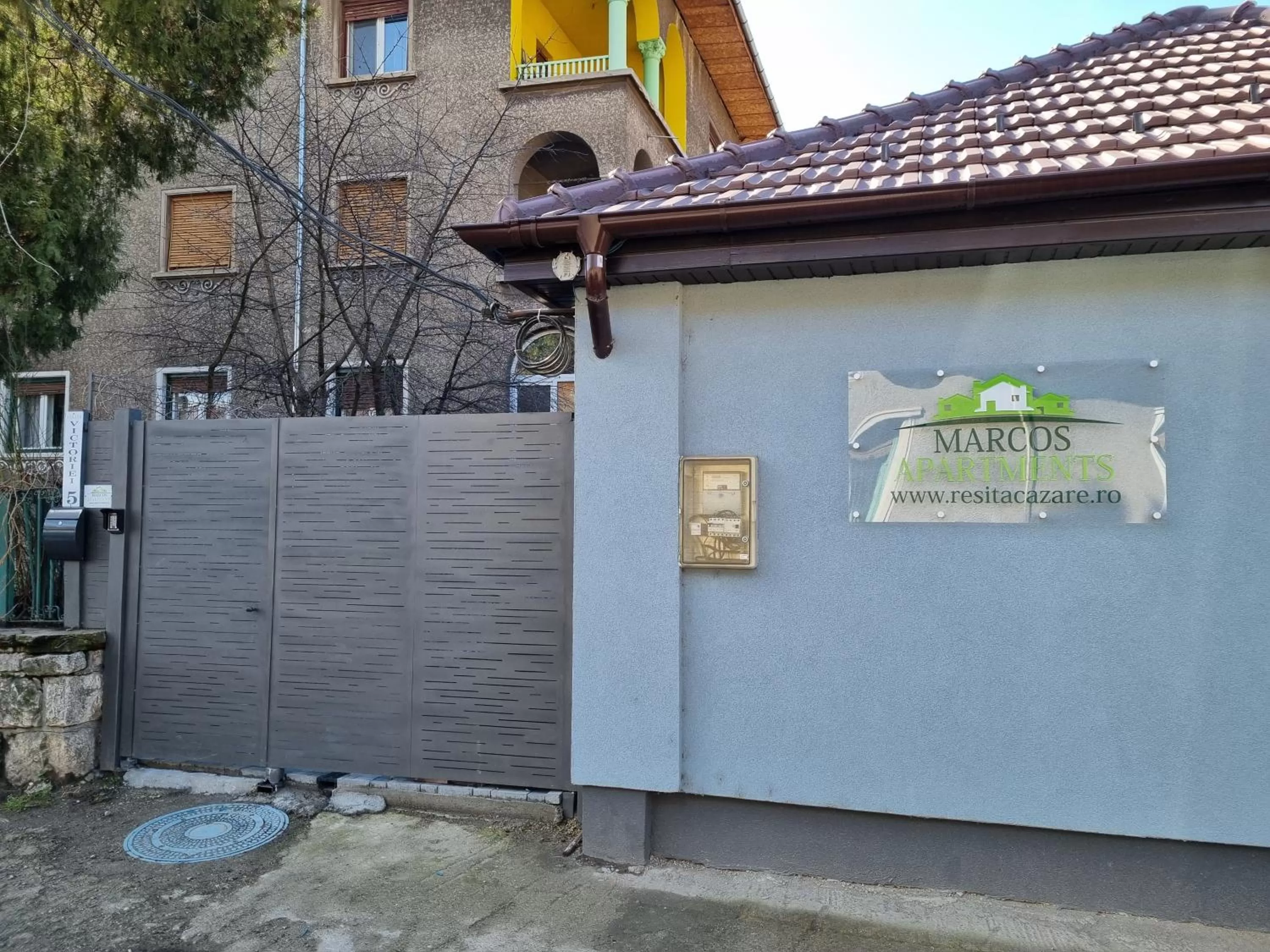 Property building in Marcos Apartments Victoriei - self check-in