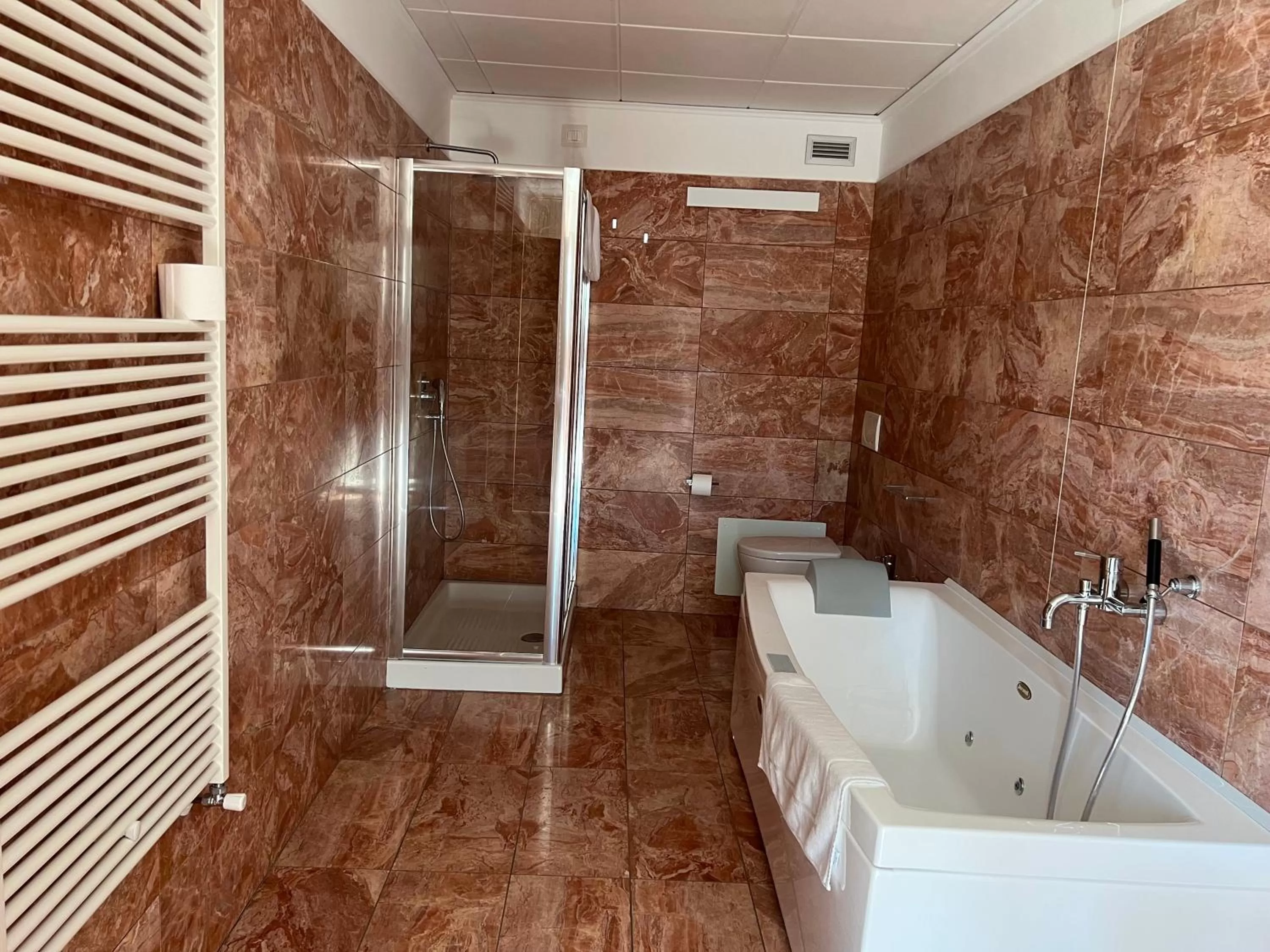 Shower in Domus Stella Maris - Casa per Ferie