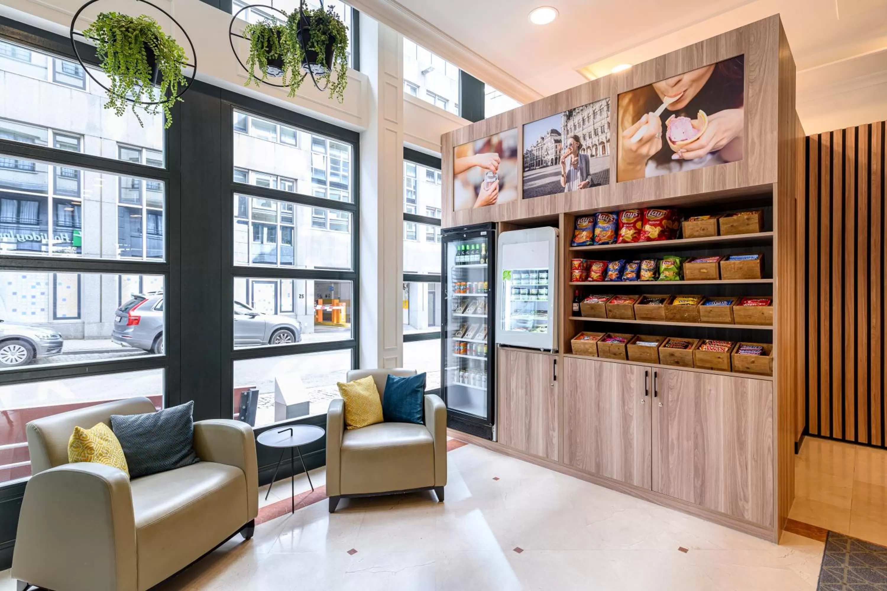 Property building in Holiday Inn Brussels Schuman by IHG