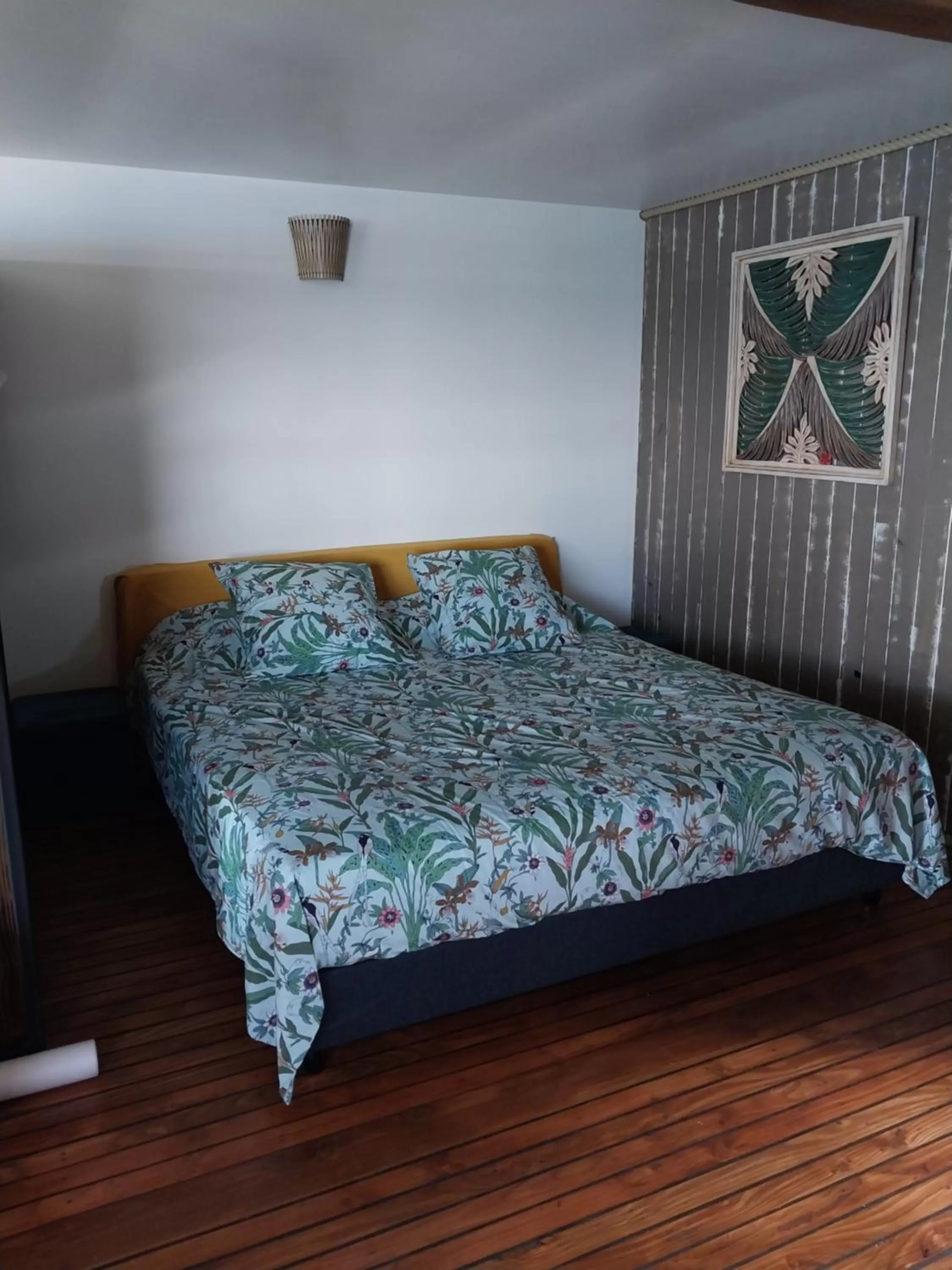 Bed in Faré Mahi Mahi