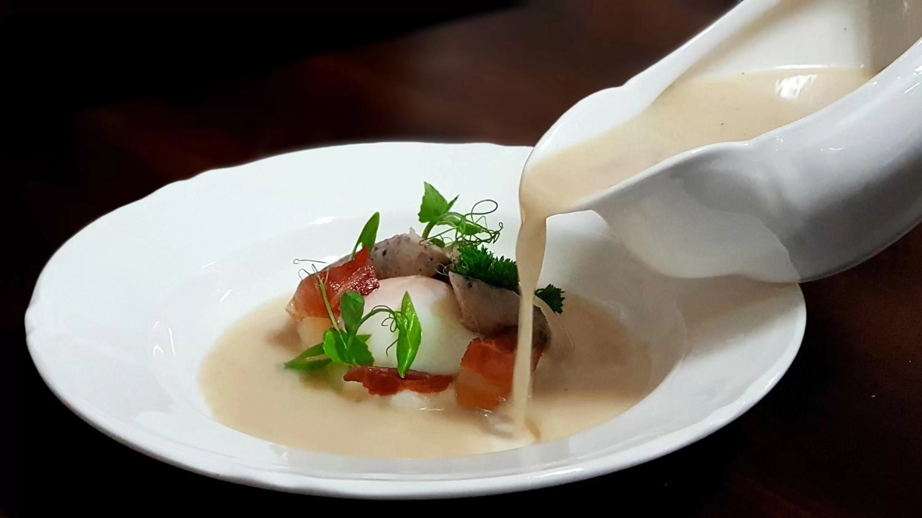 Food and drinks in Grand Hotel