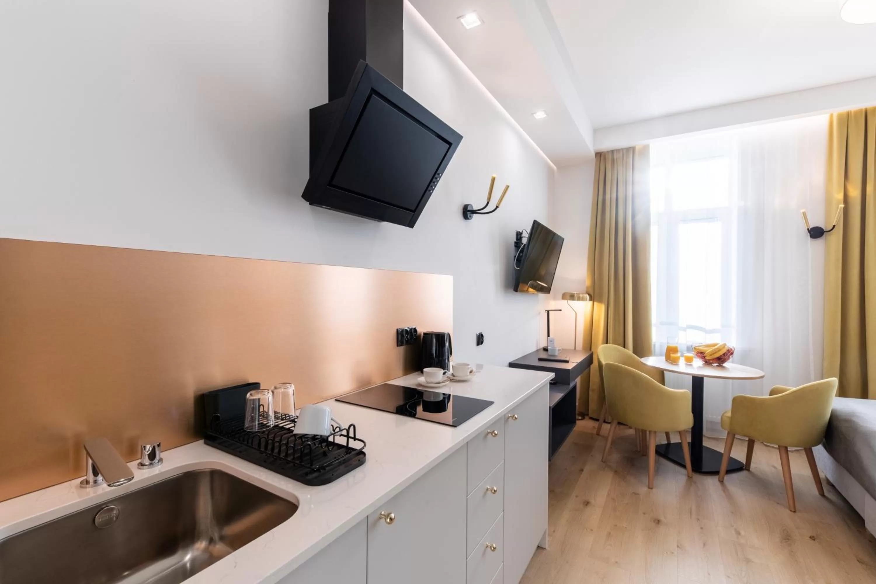 Coffee/tea facilities in SQUARE APARTMENTS GDYNIA