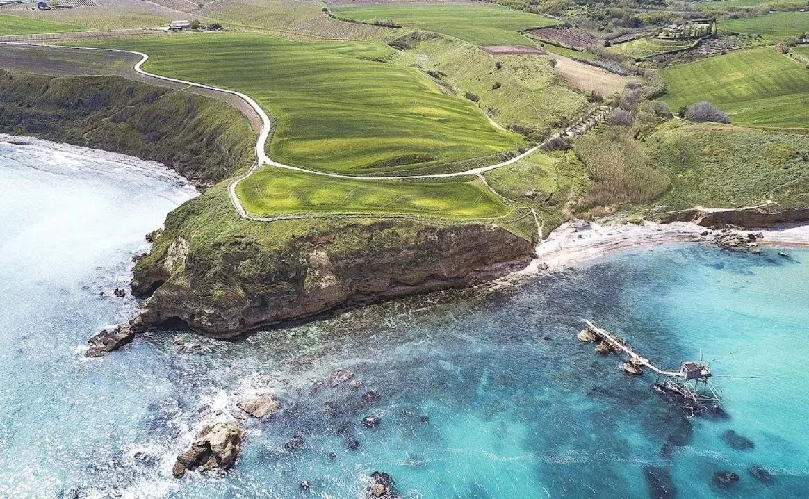 Nearby landmark, Bird's-eye View in Il Castello di Atessa