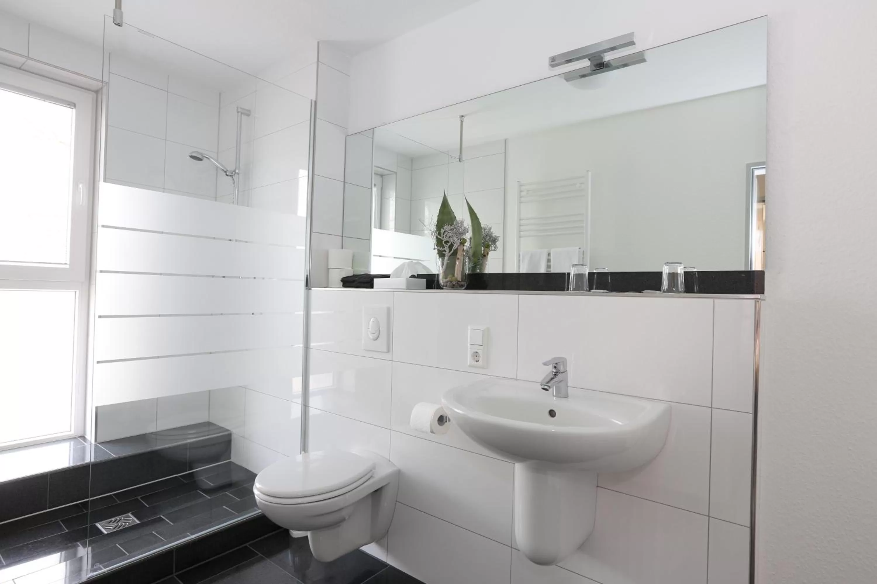 Bathroom in Parkhotel Stadthagen