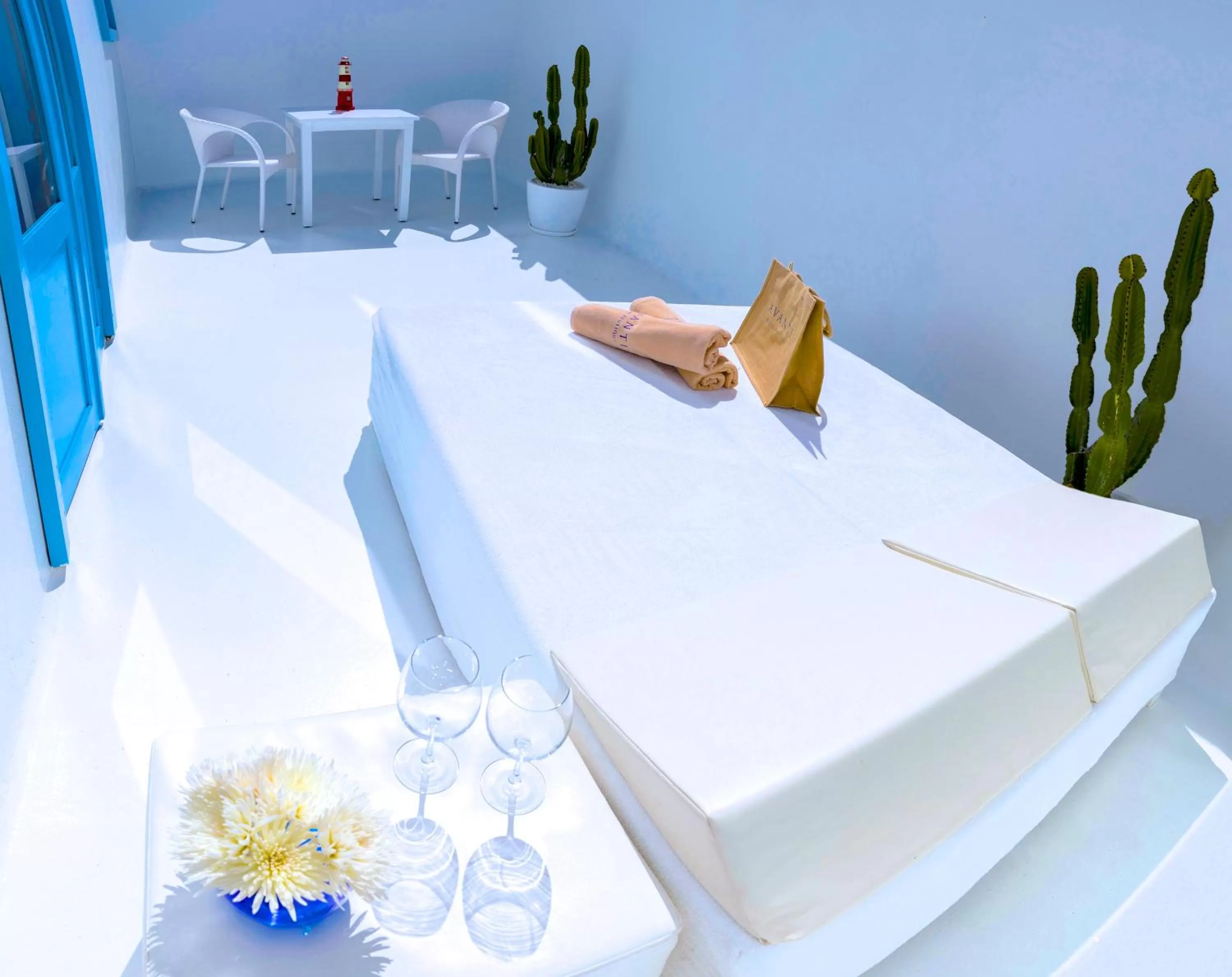 Balcony/Terrace, Bed in AVANTI Lifestyle Hotel - Only Adults