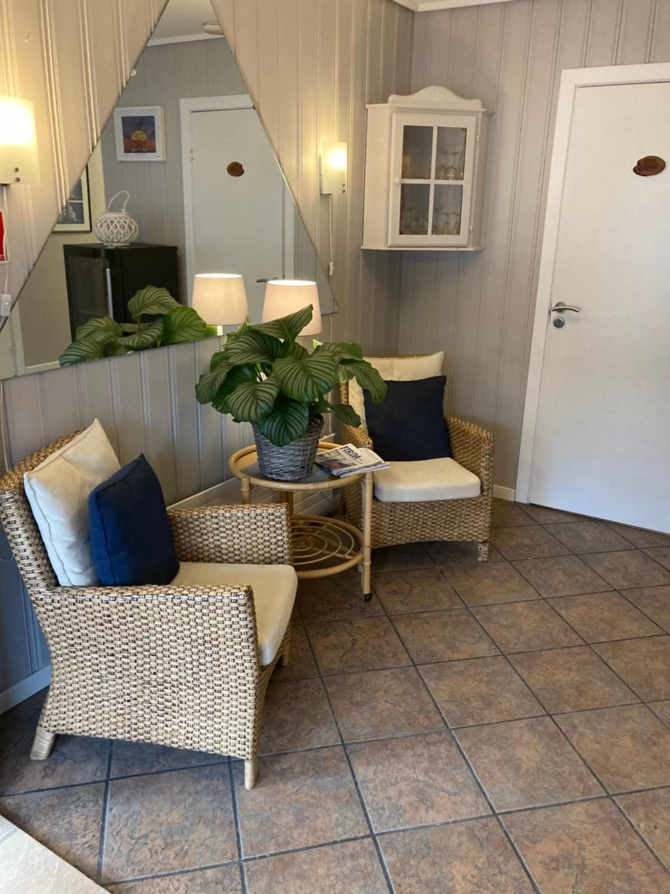 Seating Area in Førde Pensjonat