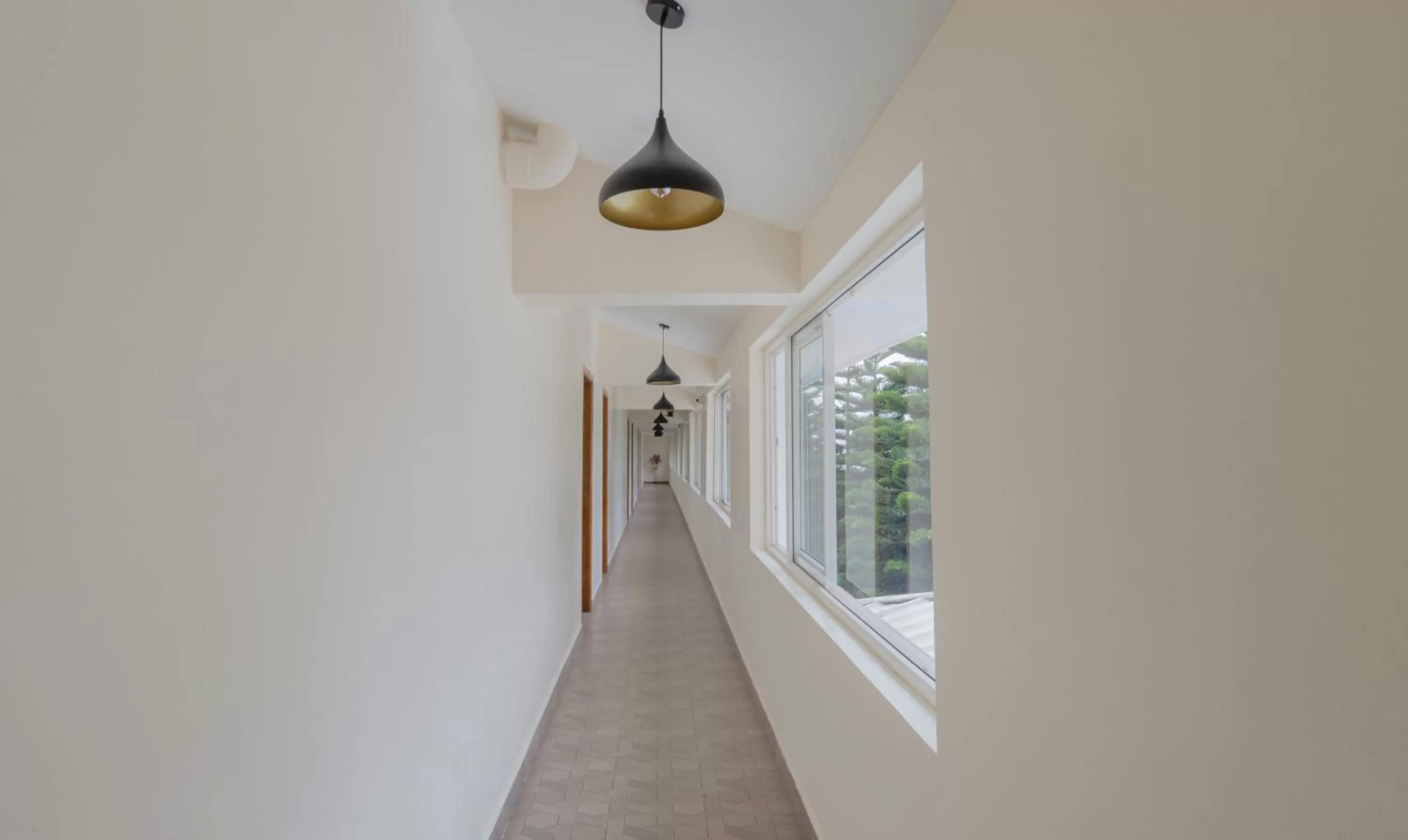 Lobby or reception in Treebo Kodai Kings Park, 650 M From Kodai Lake