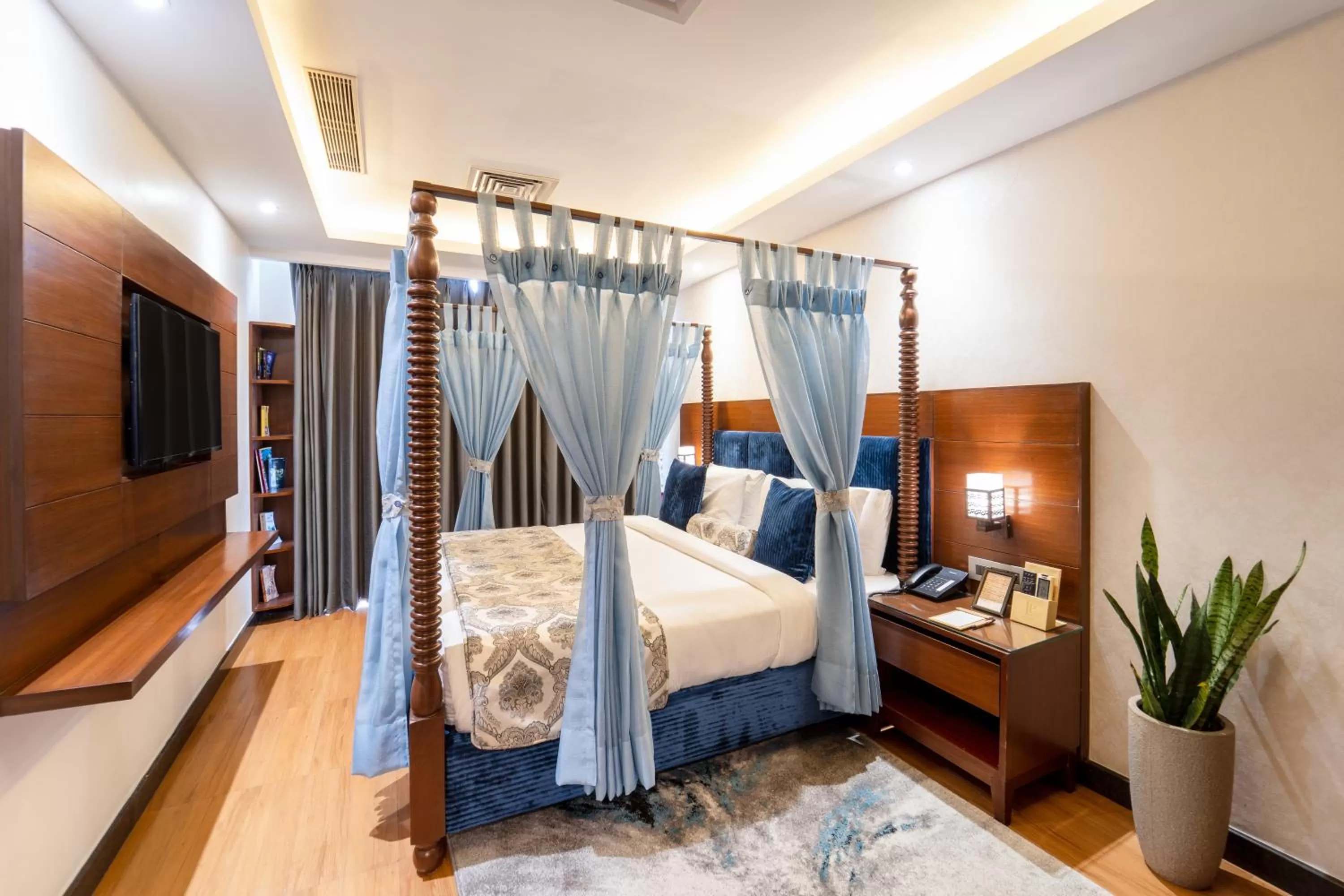 Bedroom, Bed in LP Vilas