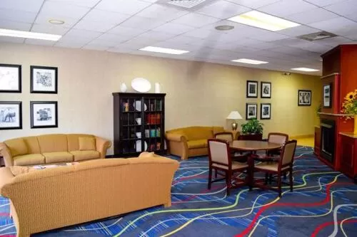 Lobby or reception in Baymont by Wyndham Michigan City