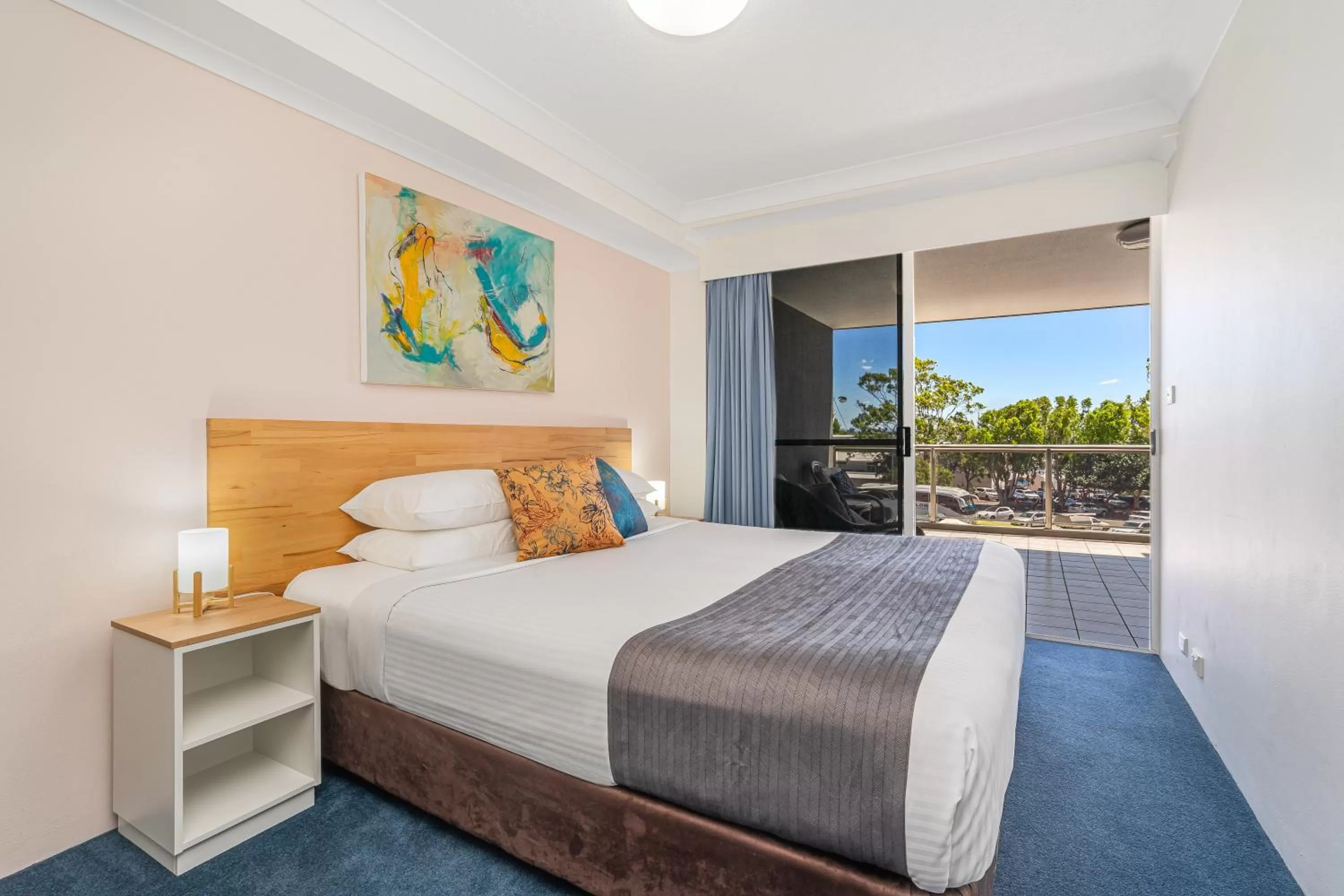 Bed in Nelson Towers Motel & Apartments