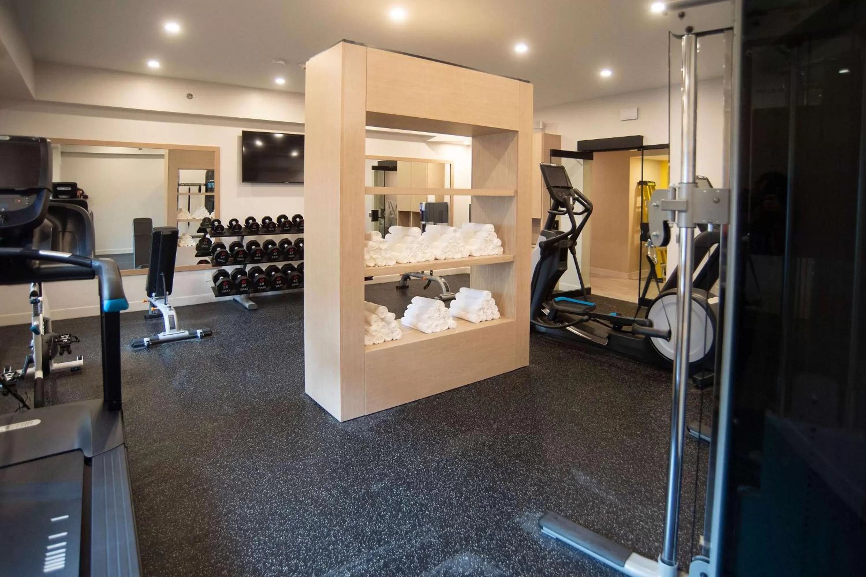Fitness centre/facilities in DoubleTree by Hilton St. John's Harbourview