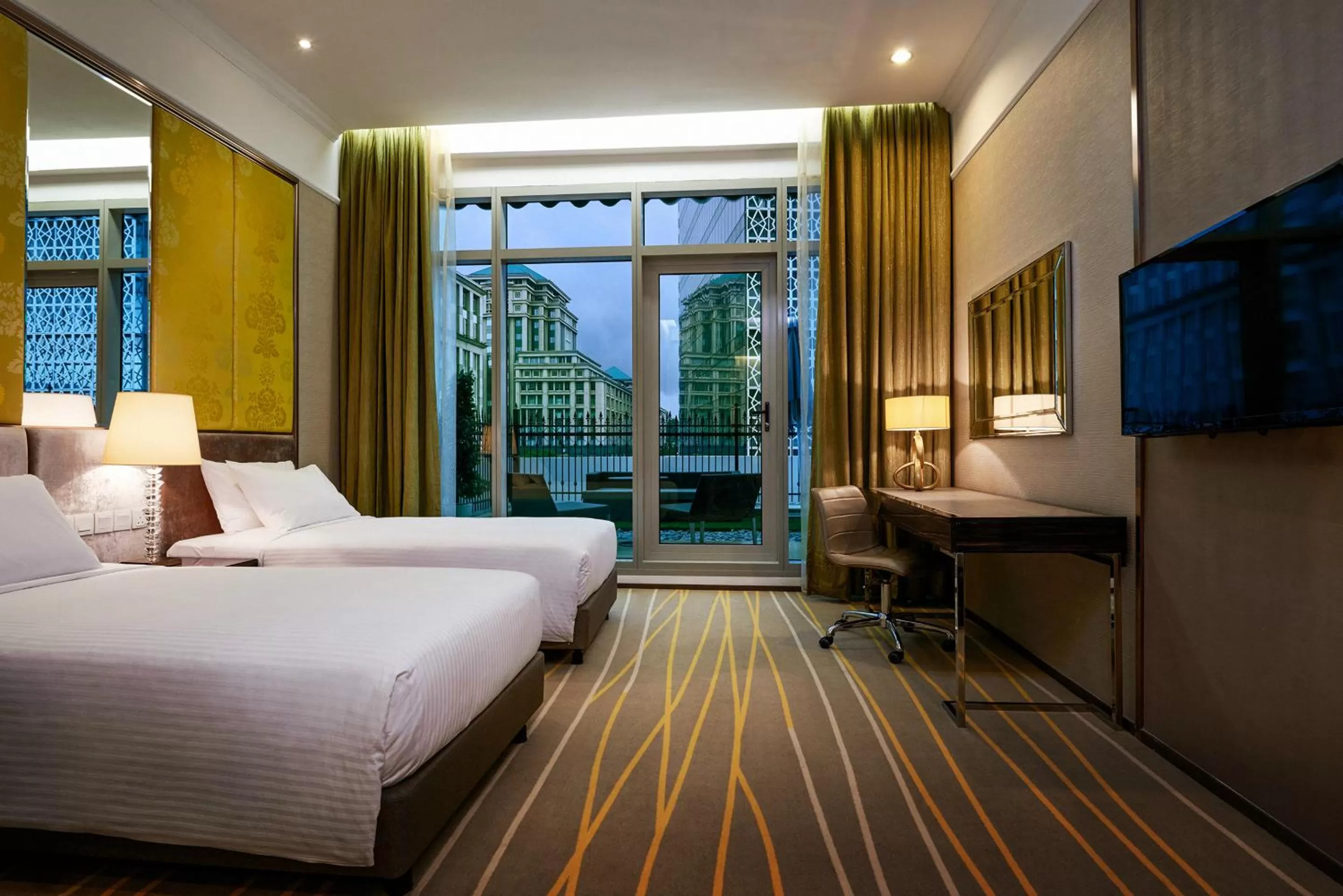 Patio, Bed in Dorsett Putrajaya