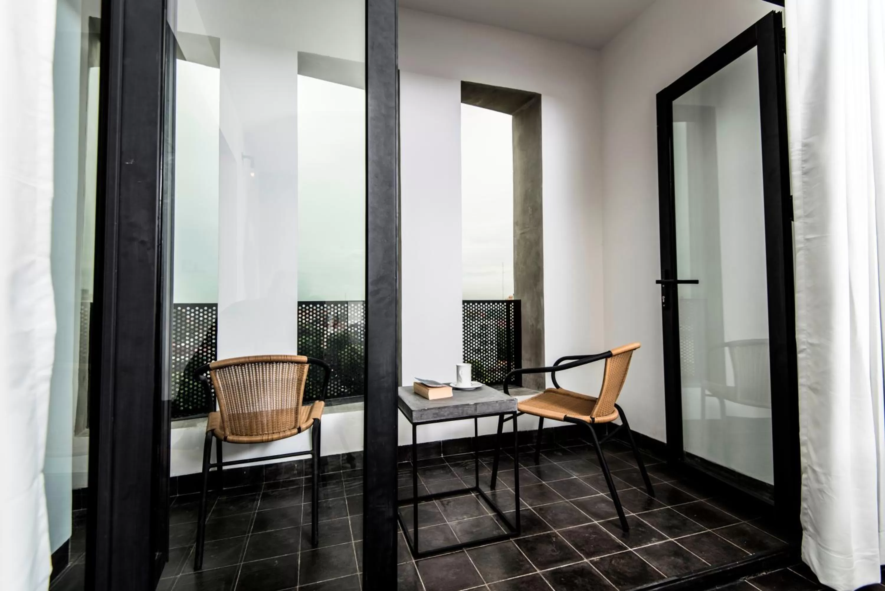 Balcony/Terrace in Aquarius Hotel and Urban Resort