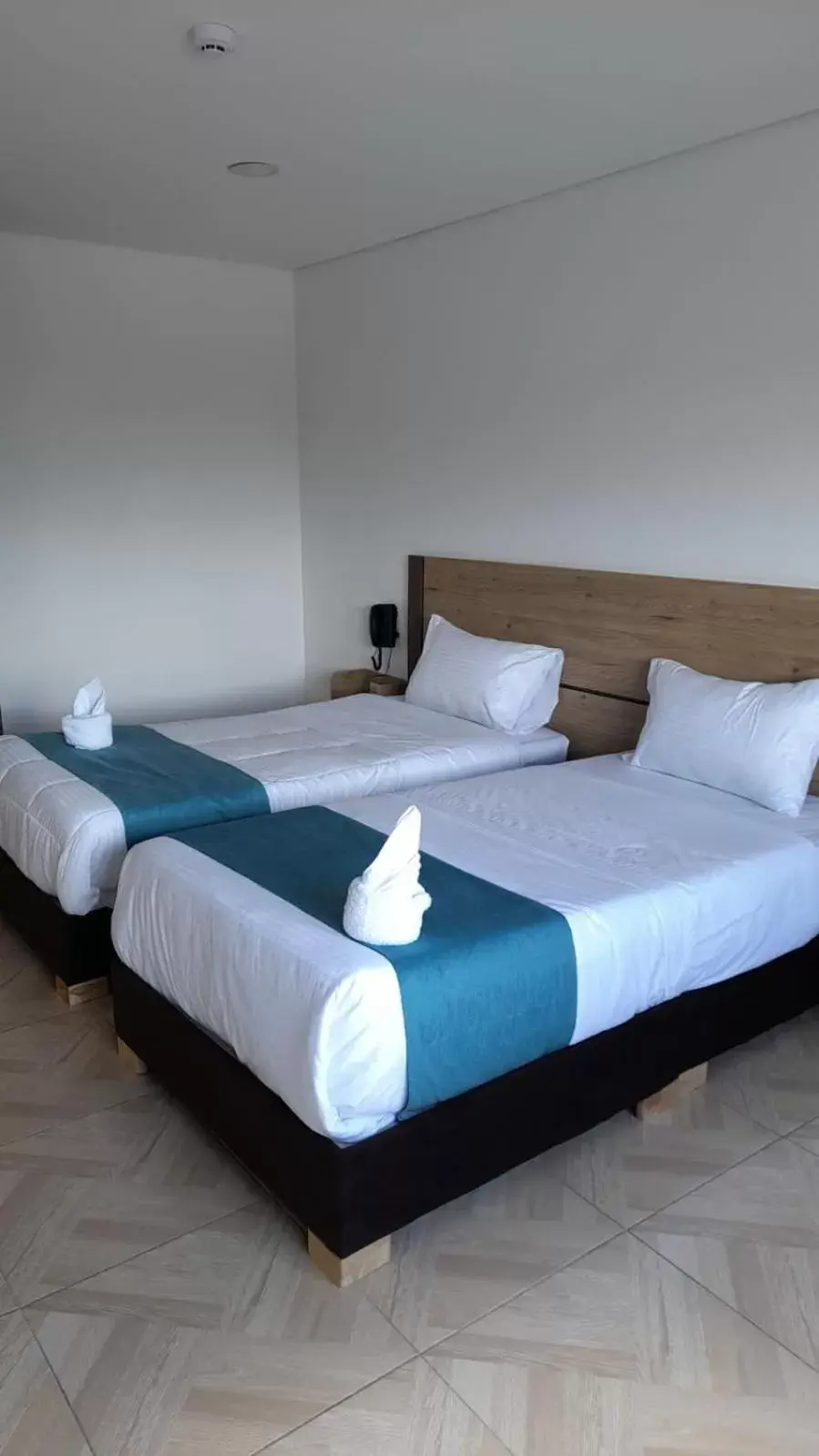 Twin Room in Hotel Royal Cid Bogota Twin Room in Hotel Royal Cid Bogota