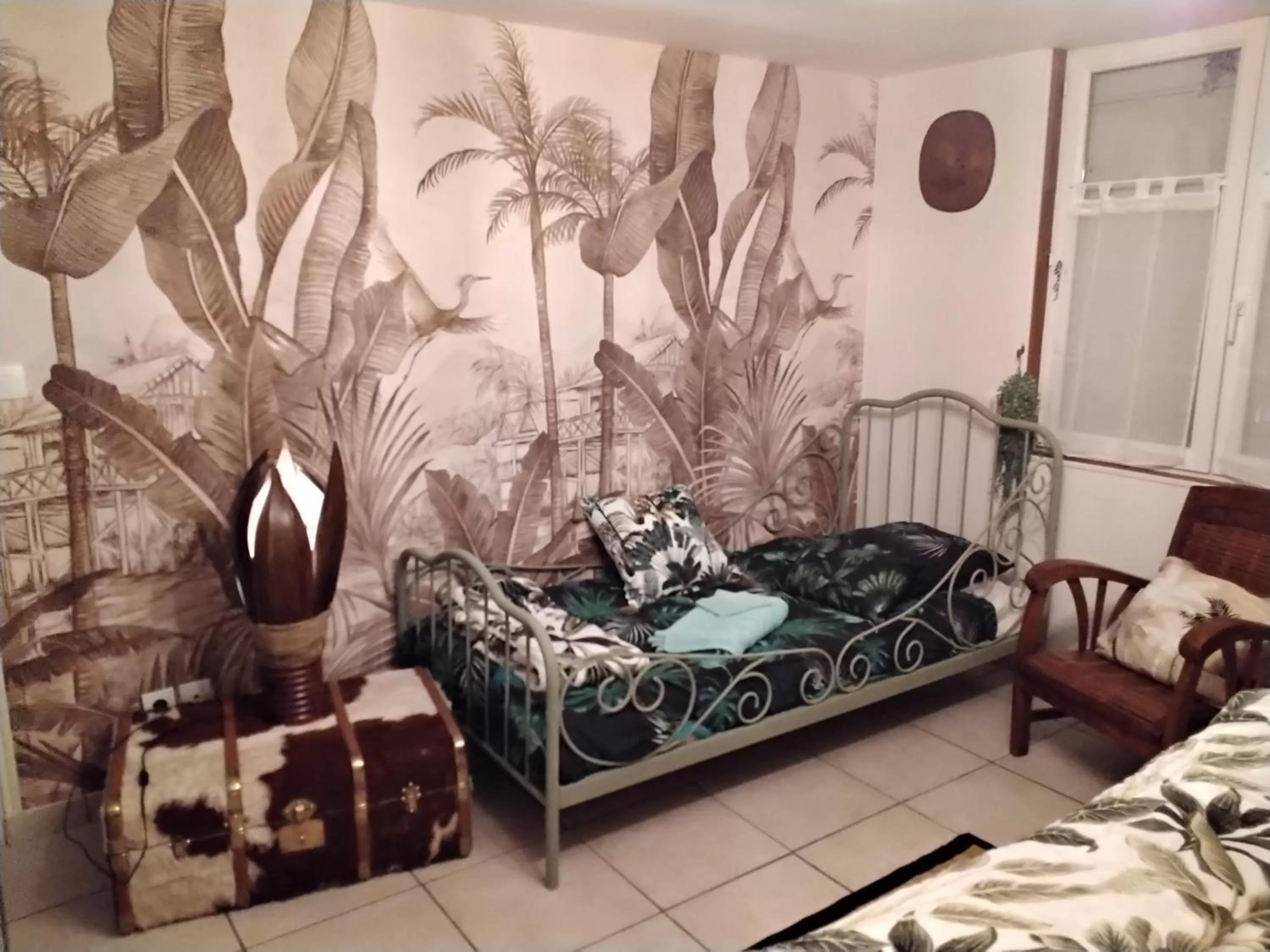 Seating Area in O tour du monde