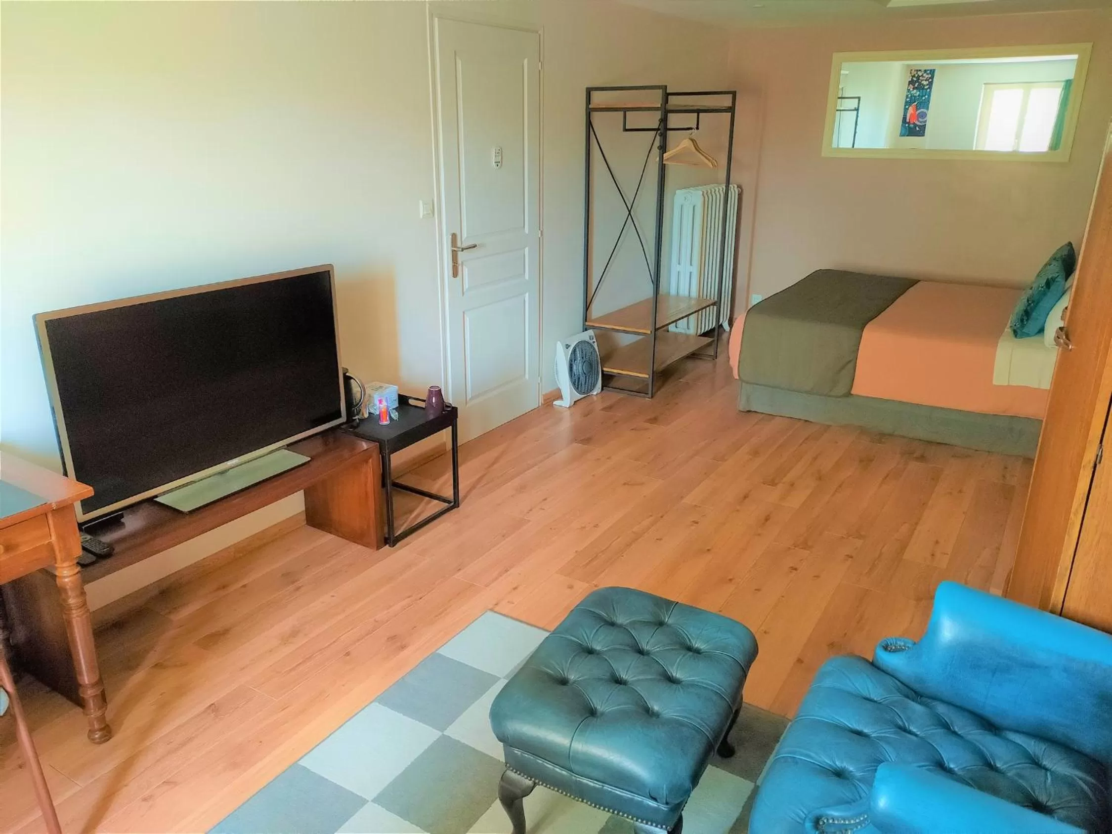 Photo of the whole room, Bed in Chez Martine et Philippe en Velay