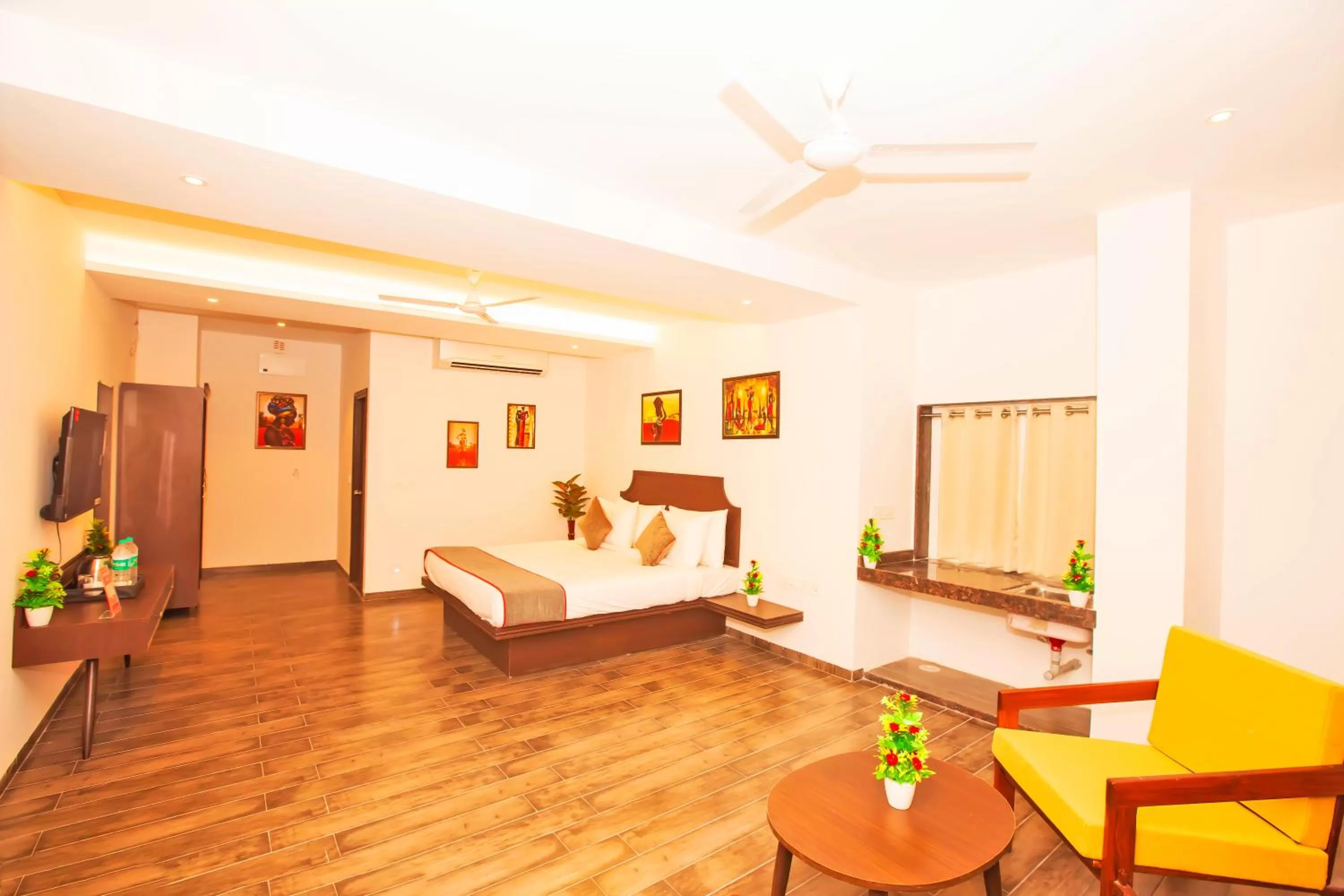 Photo of the whole room in Octave Parkland Suites