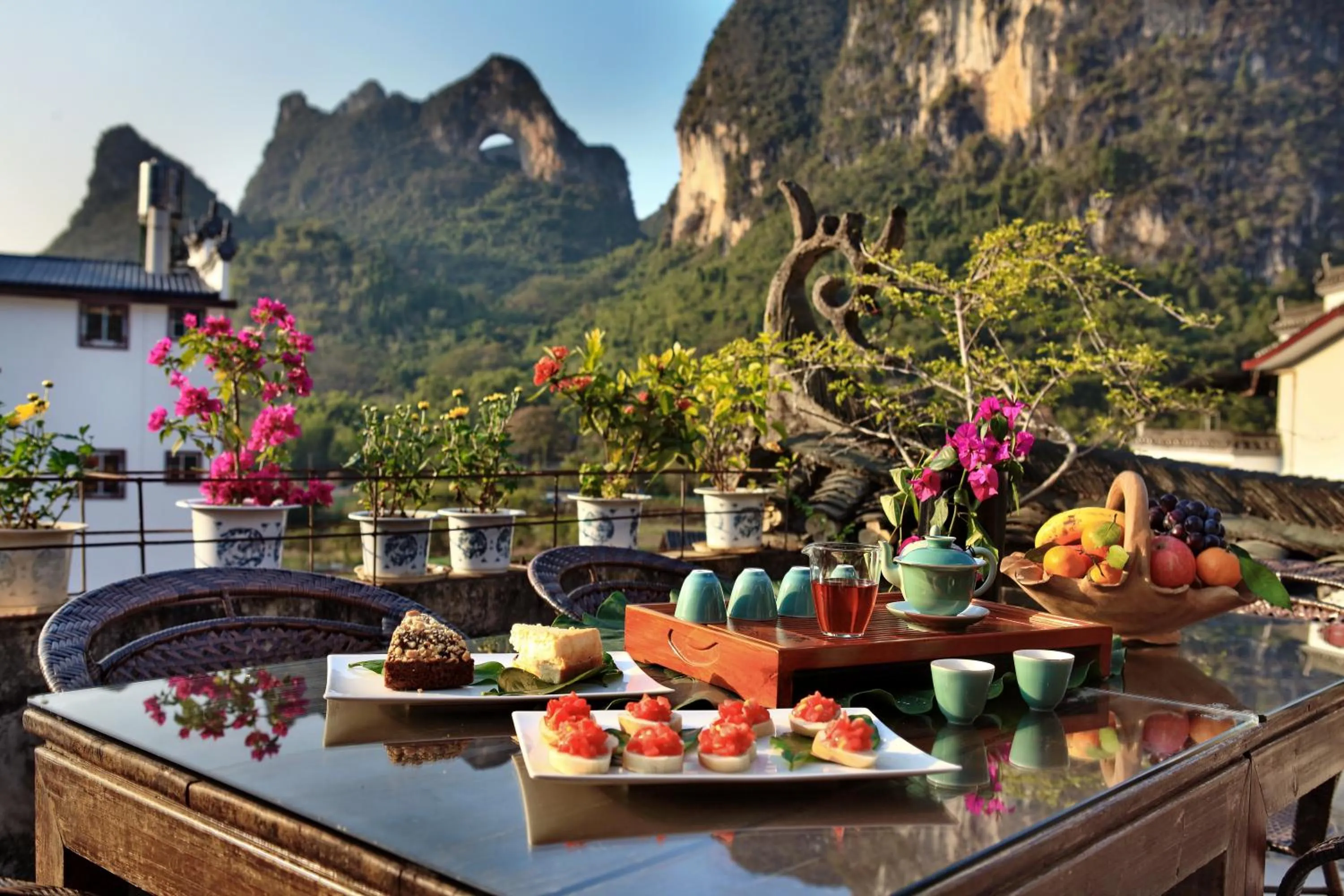 Restaurant/places to eat in Yangshuo Village Inn Boutique Hotel