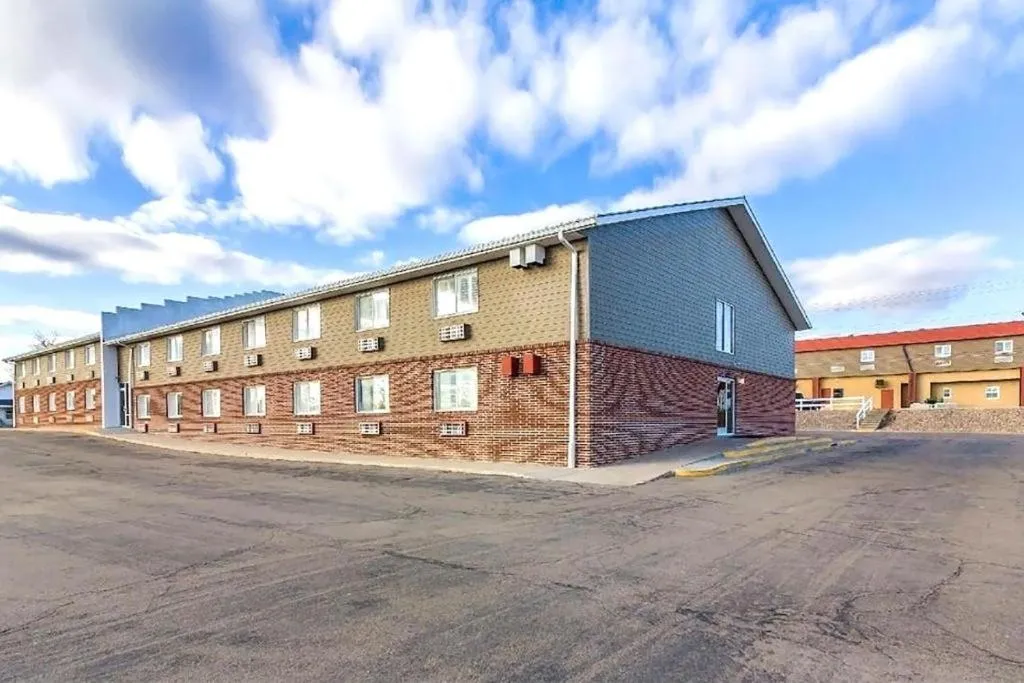 Property building in Sky-Palace Inn & Suites McCook