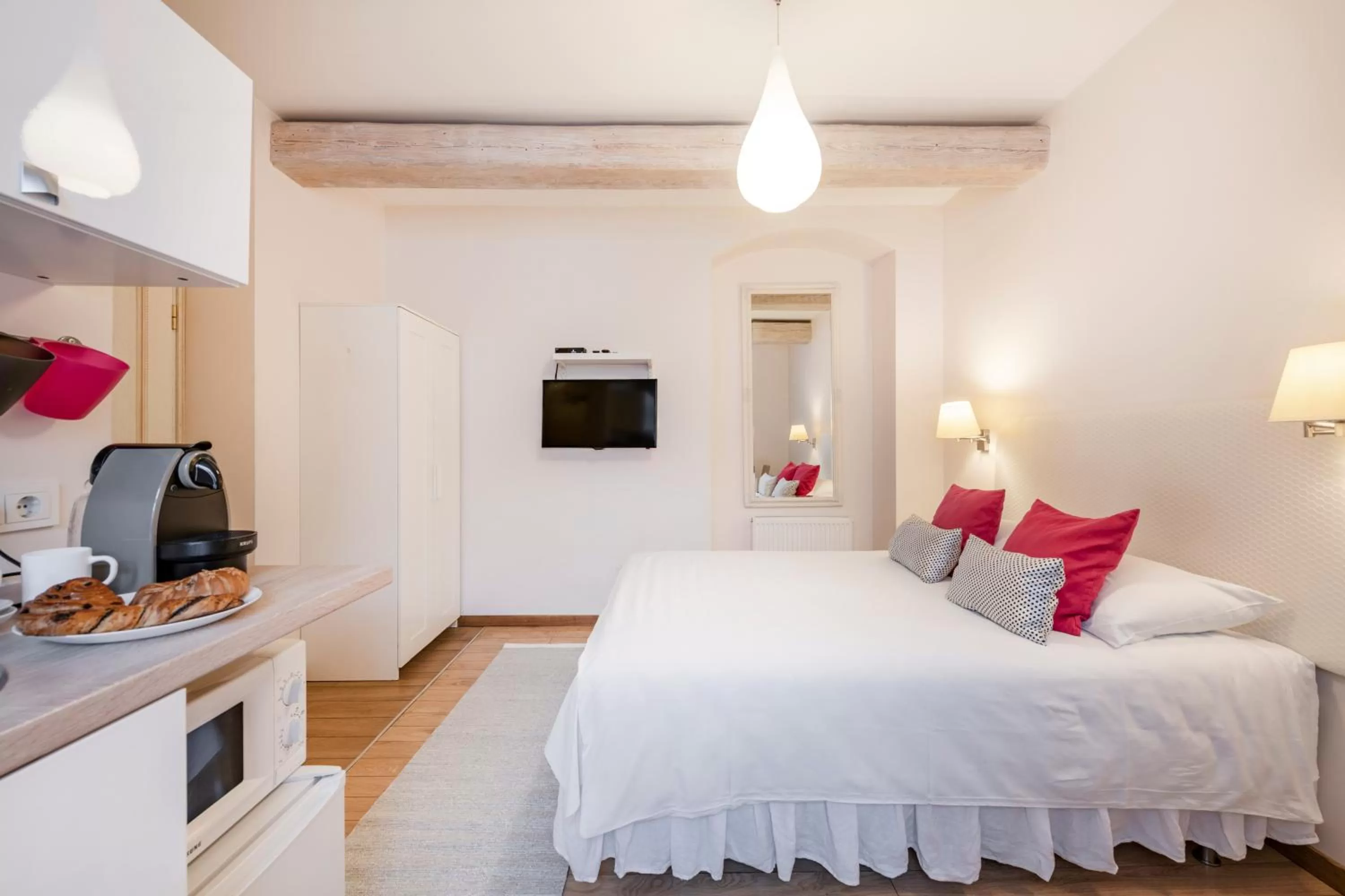 Bed in Vilnius Apartments