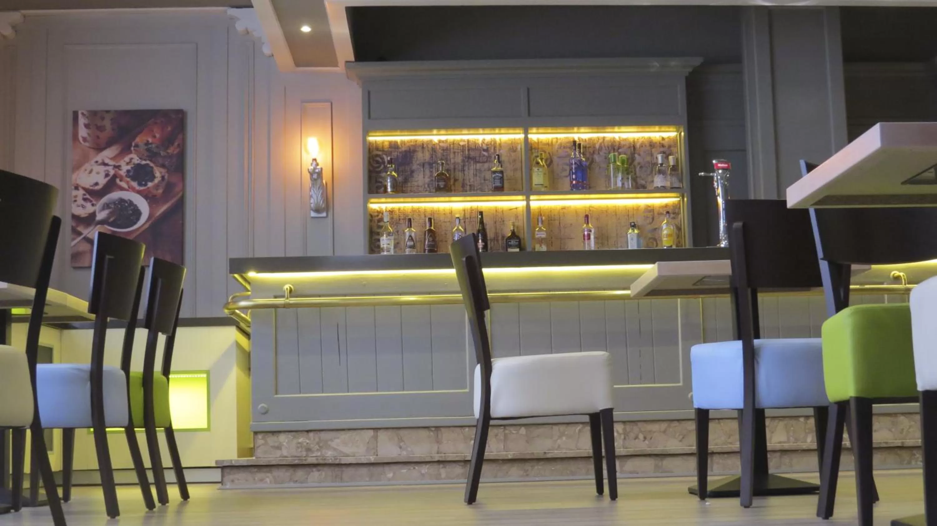 Restaurant/places to eat in Palacio Valderrabanos