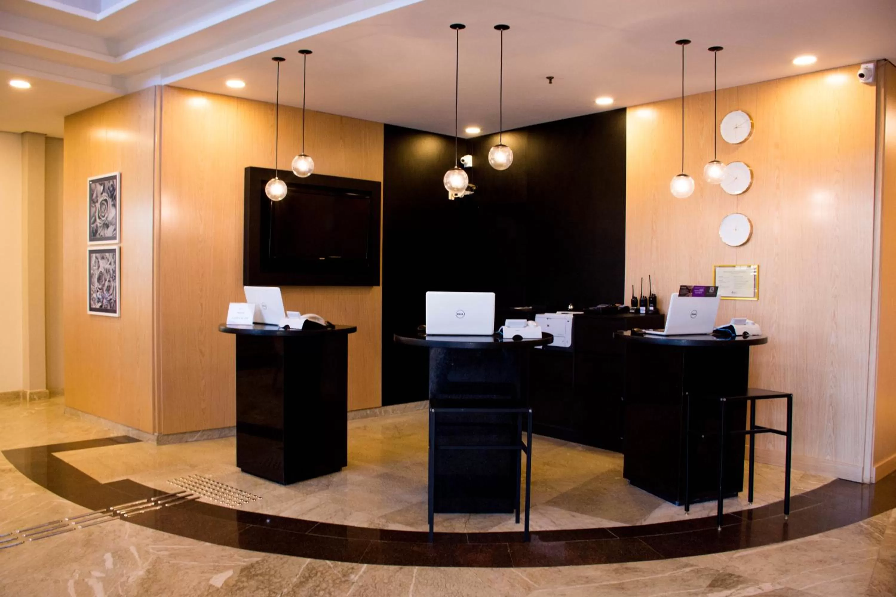 Facade/entrance in Blue Tree Towers Anália Franco - Tatuapé