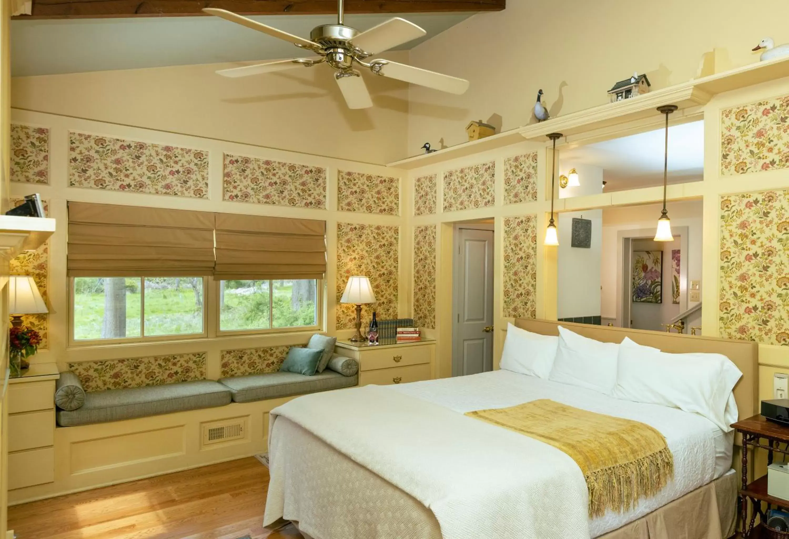 Cottage in Woolverton Inn Cottage in Woolverton Inn