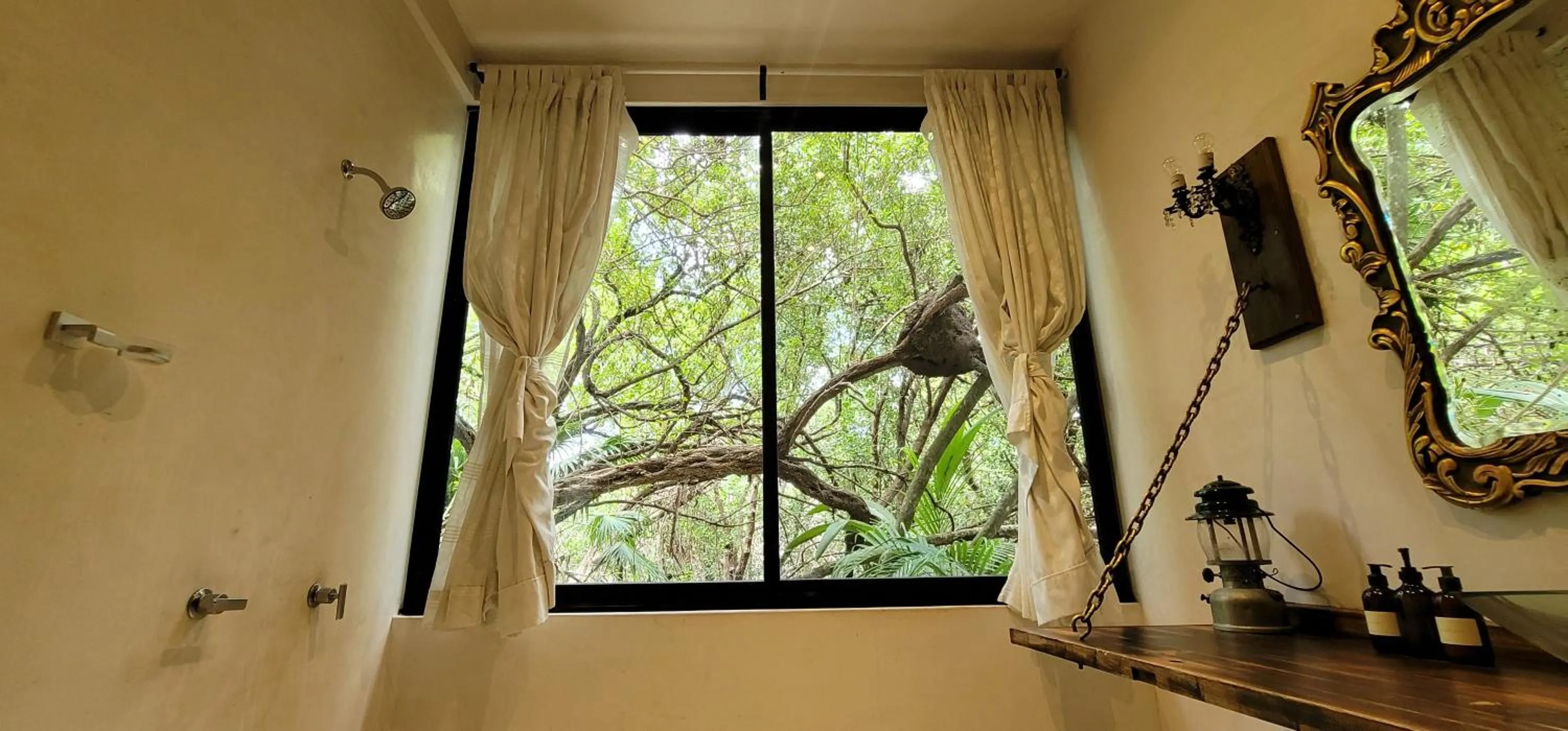 Shower in Casa Ambar Hotel & Boutique Tulum