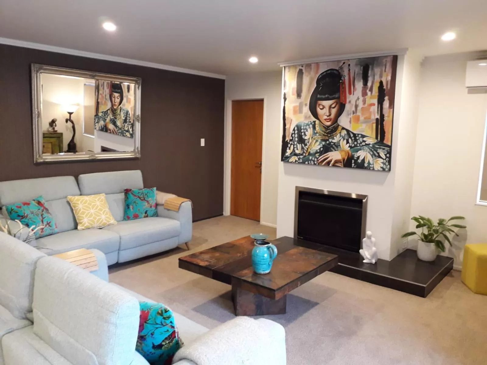 Property building, Seating Area in Korbaylen Estate