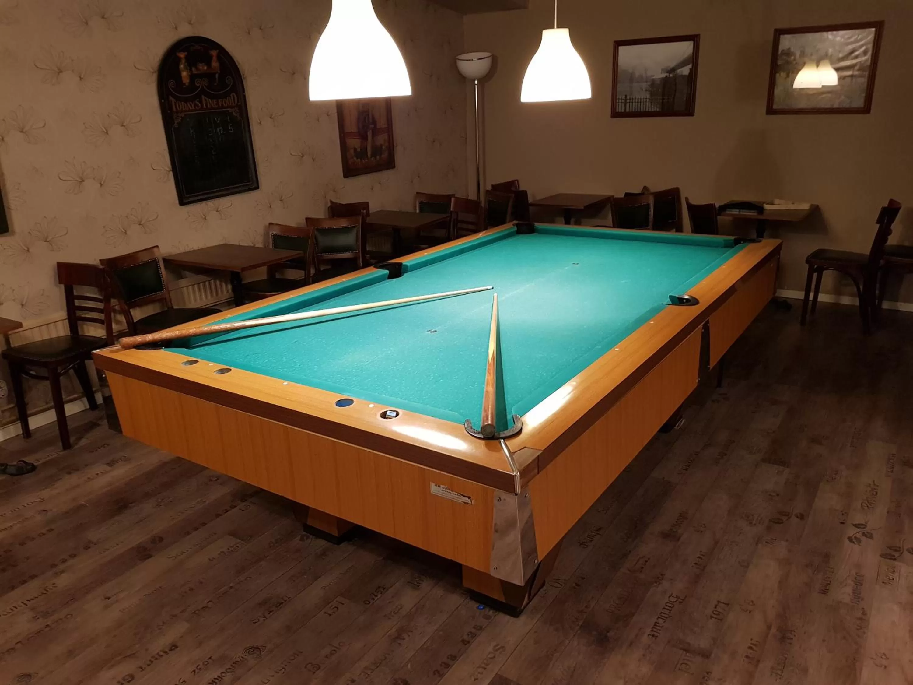 Billiard in Hotell Stinsen