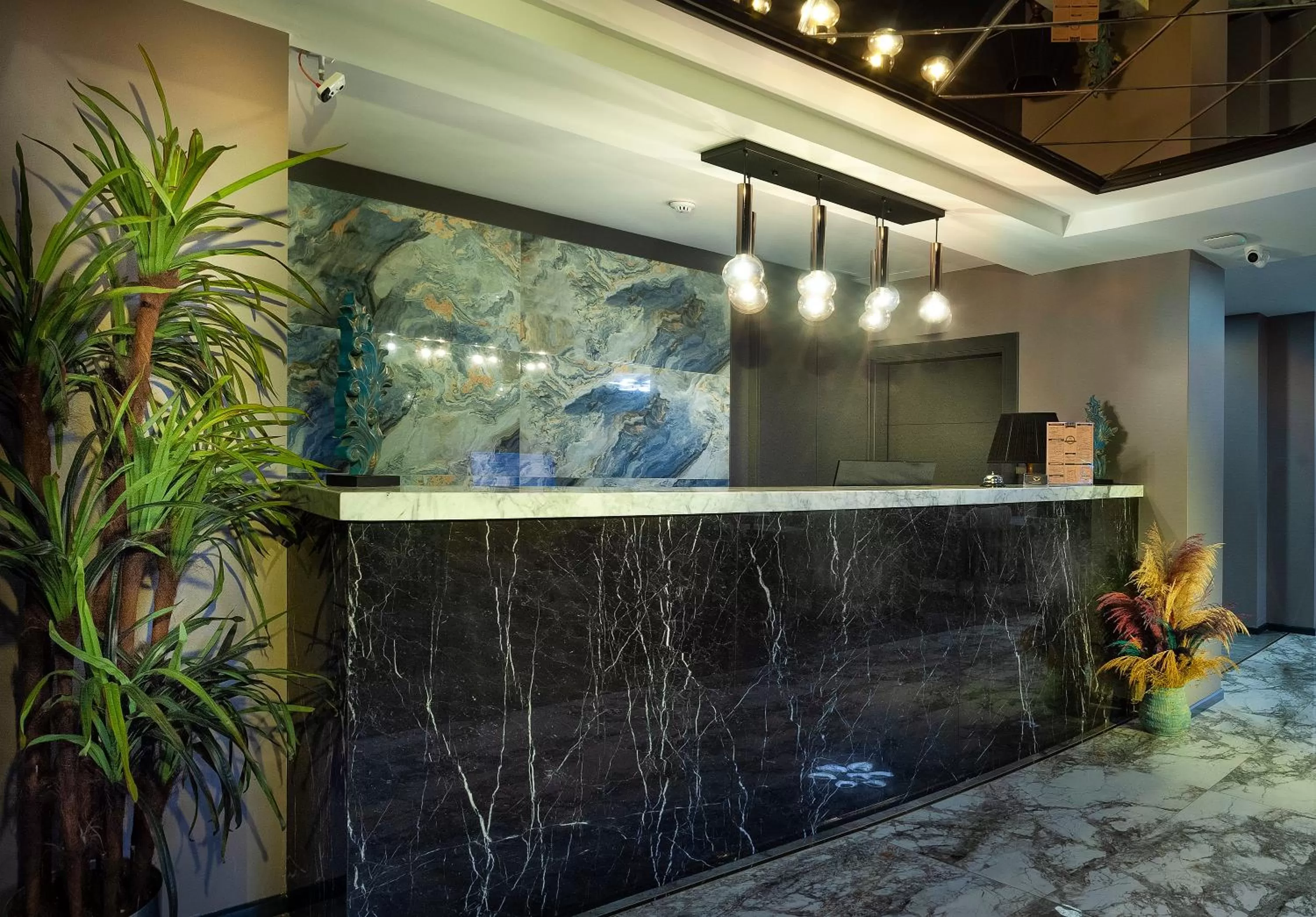 Lobby or reception, Lobby/Reception in Hotel Bossuite Business